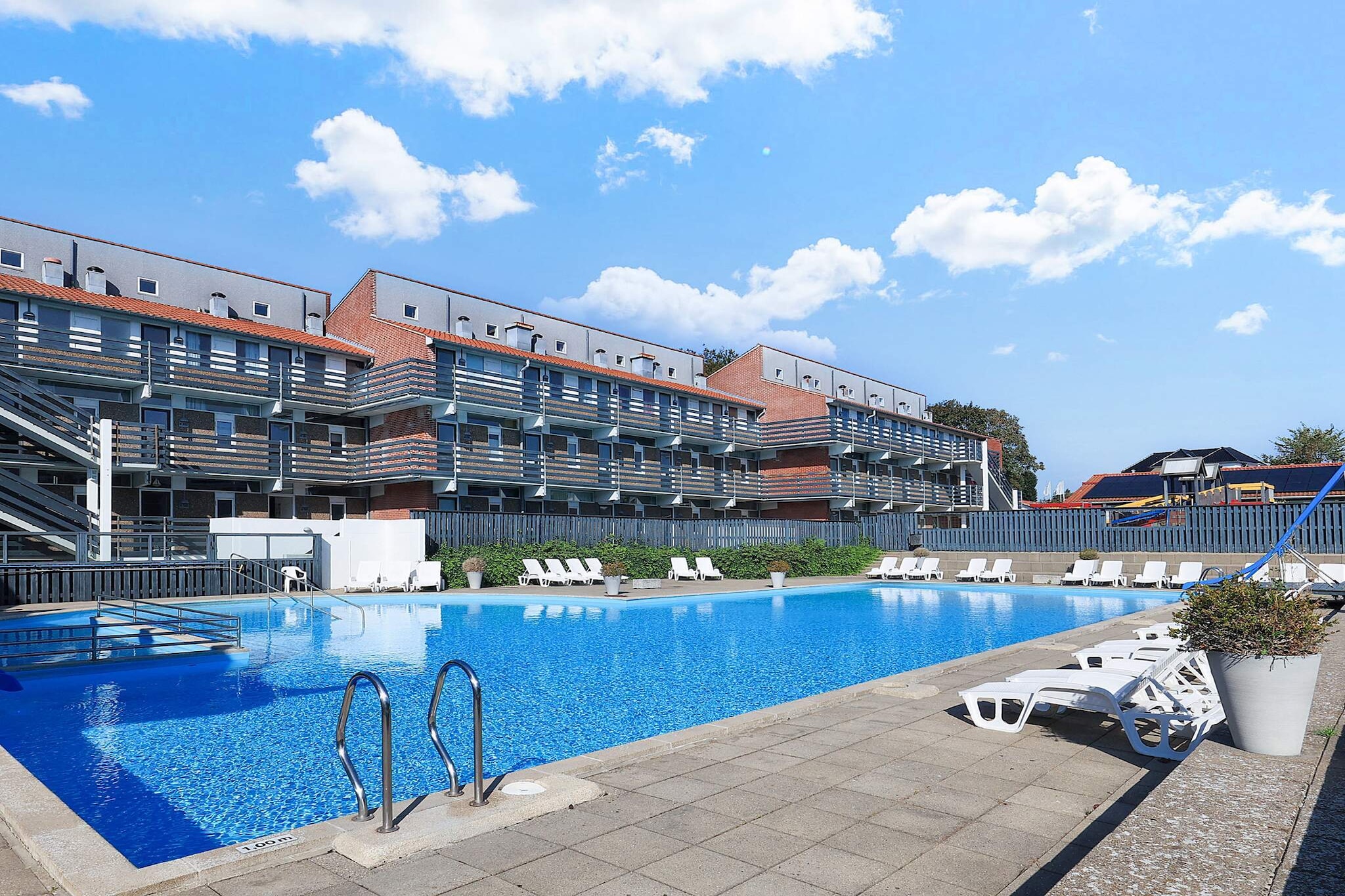 Faaborg 24763-Schwimmbad