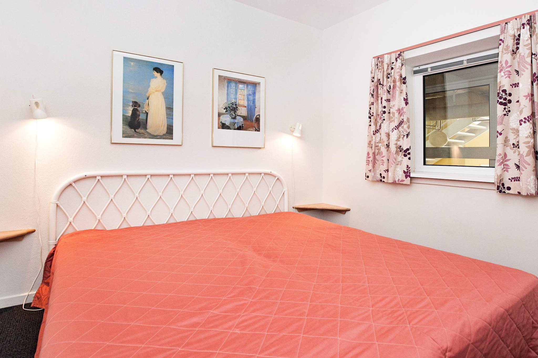 2 towerroom w/seaview-Binnen