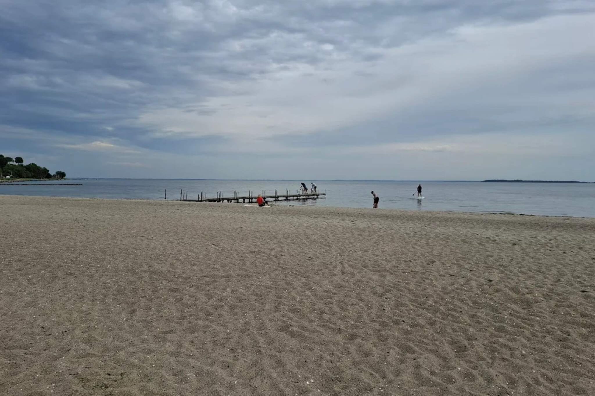 1 room w/seaview-Waterzicht