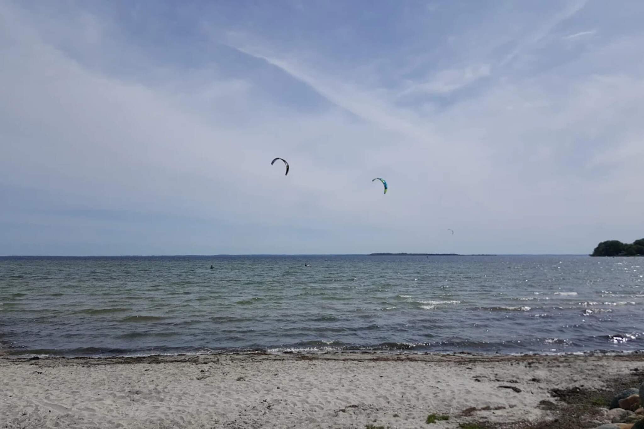 1 room w/seaview-Waterzicht