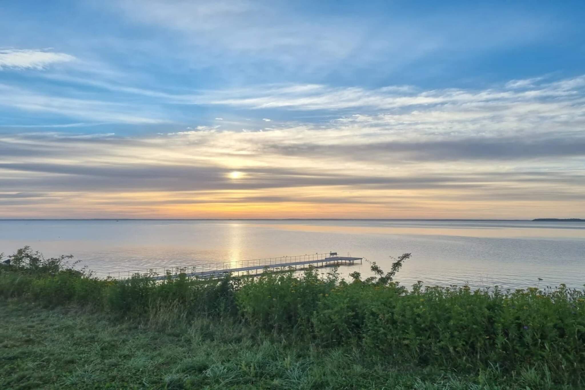 1 room w/seaview-Waterzicht