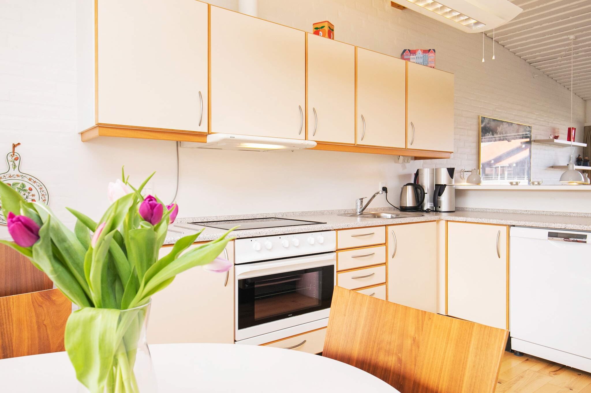 3 room,2 bathrooms