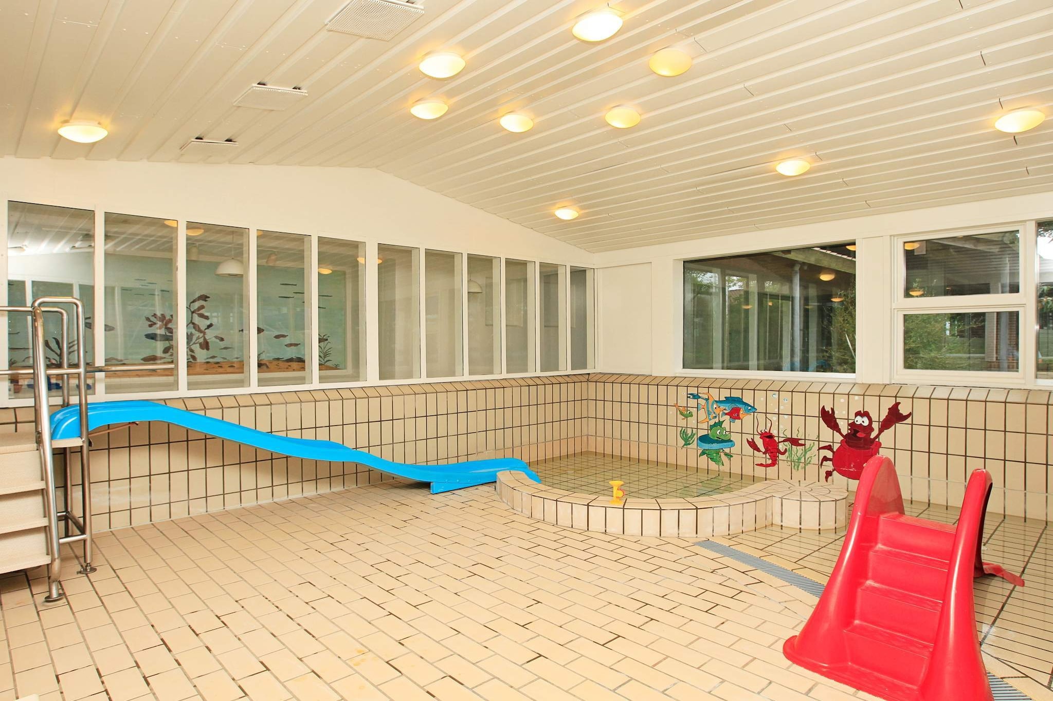 6 Personen Ferienhaus auf einem Ferienpark Hanstholm-Schwimmbad