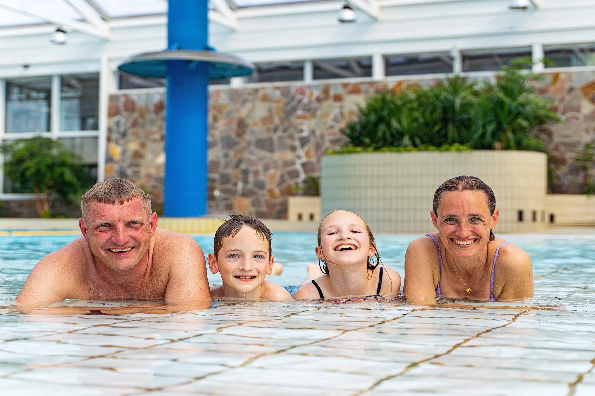 6 Personen Ferienhaus auf einem Ferienpark Hanstholm-Schwimmbad