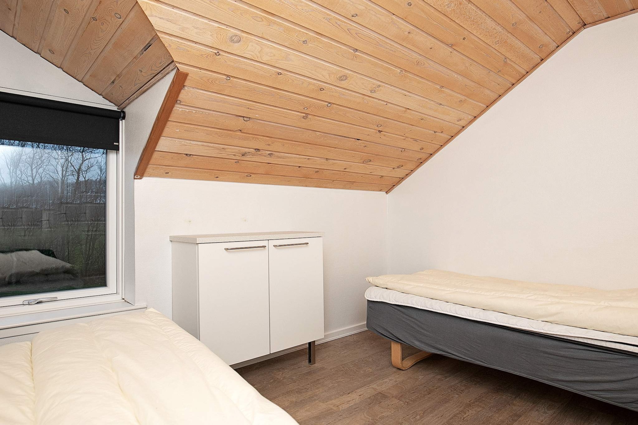7 room,2 level,attached house - Indoor
