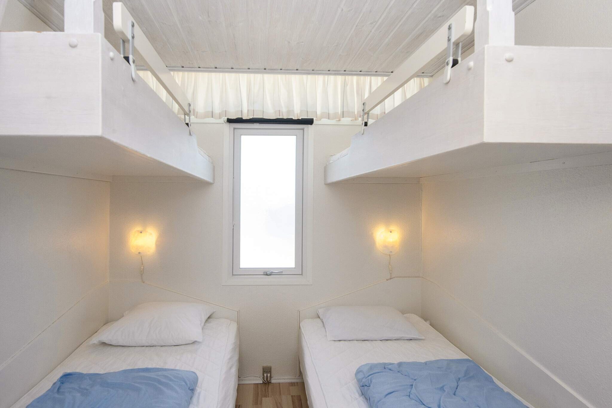 5 person holiday home on a holiday park in Glesborg-Indoor