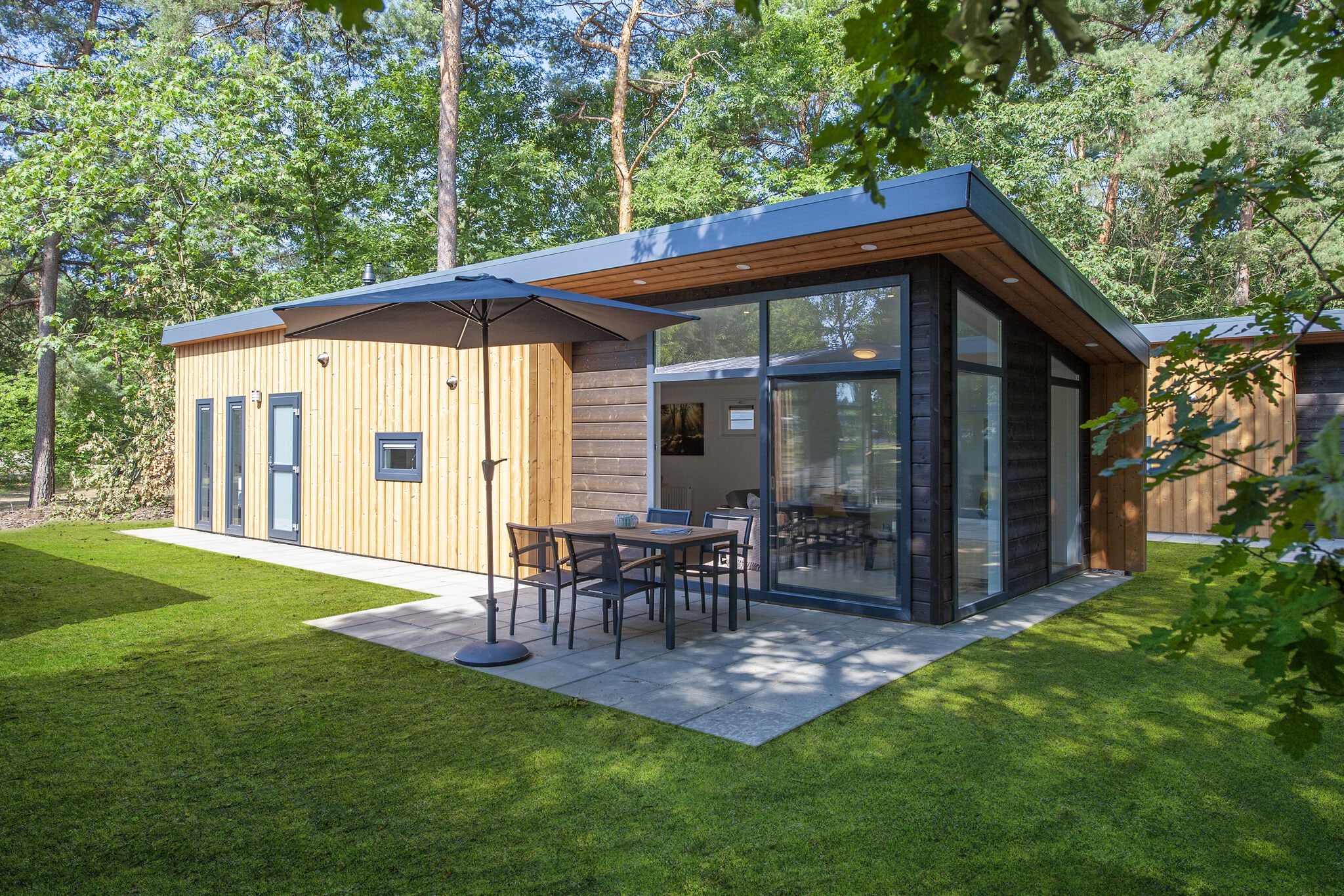 Moderne Lodge mit Geschirrspüler, 8 km von Helmond entfernt