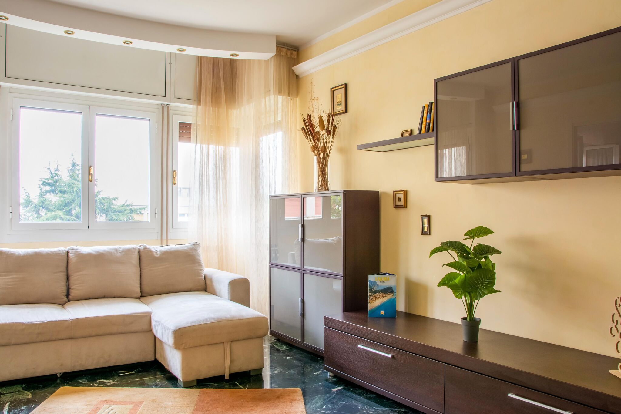 Comfortabel appartement in Genua met een balkon