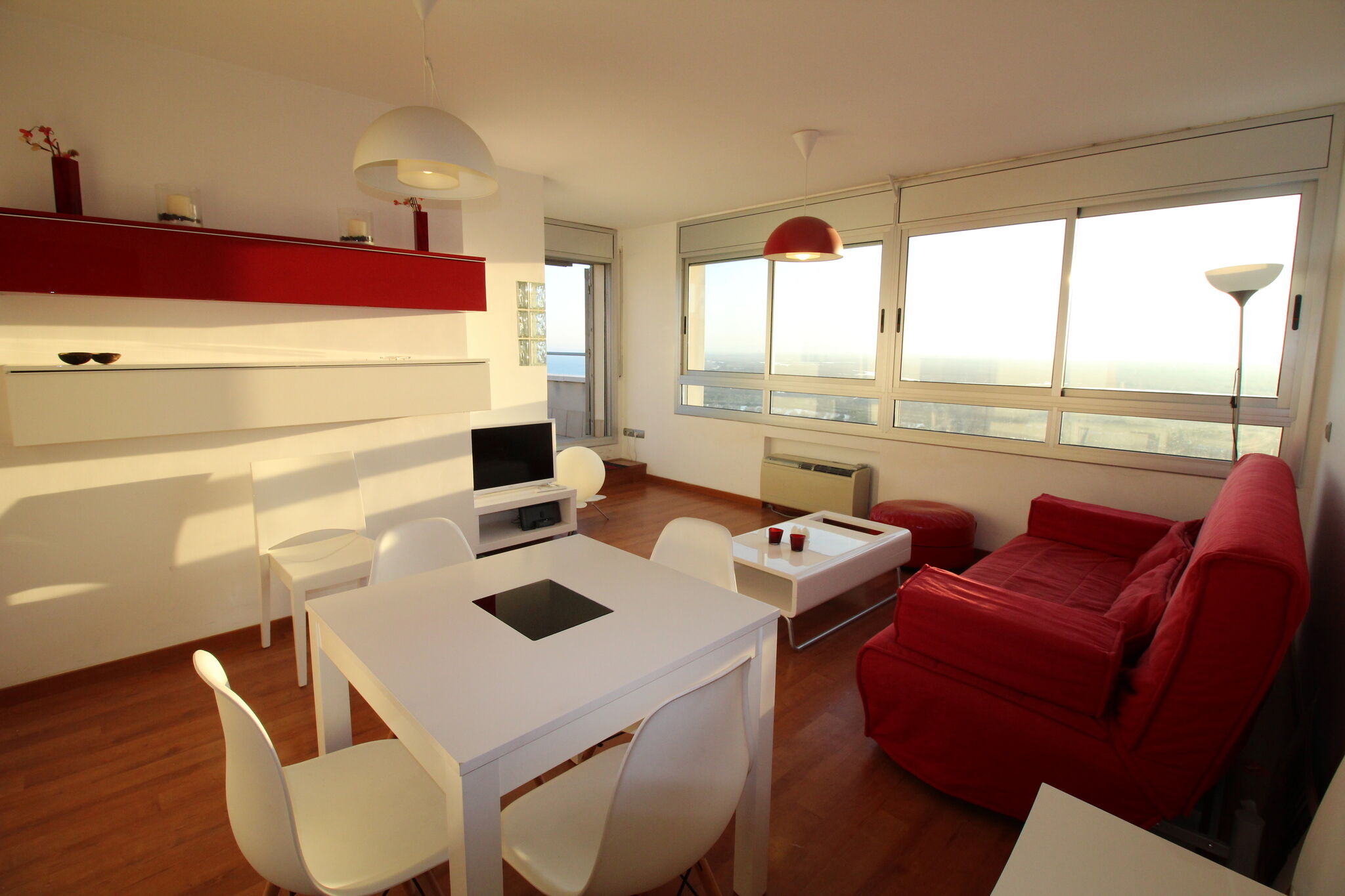 Appartement met uitzicht op zee, loopafstand van het strand