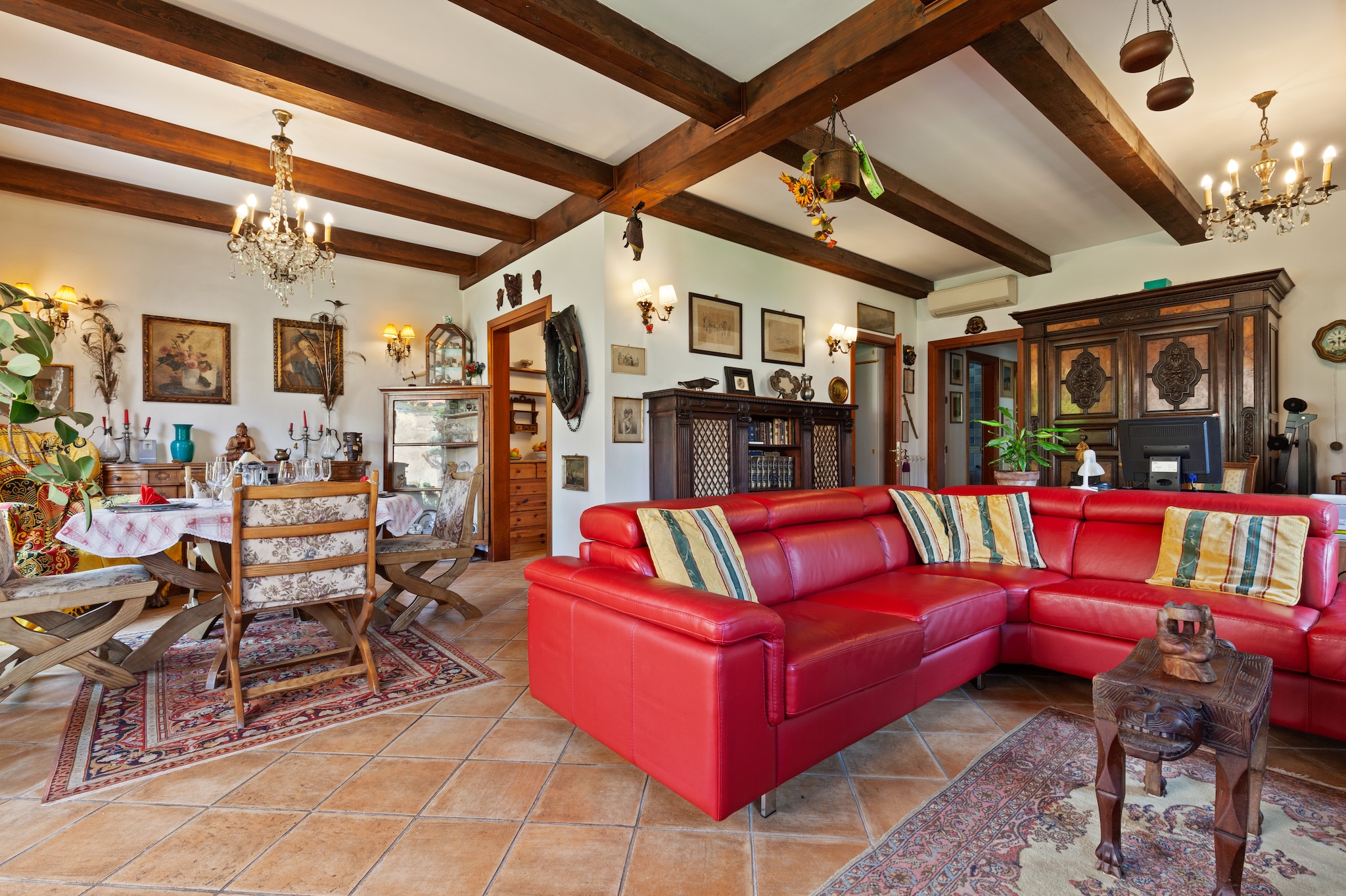 Ground floor: (Kitchen(hob, dishwasher, fridge-freezer, washbasin), Living/diningroom(TV, dining table, fireplace, seating area), bedroom(double bed), bedroom(single bed), bedroom(small double bed), bathroom(shower, washbasin, bidet, washing machine), bathroom(bathtub with shower, washbasin, toilet, bidet))\n\ngarden, garden furniture