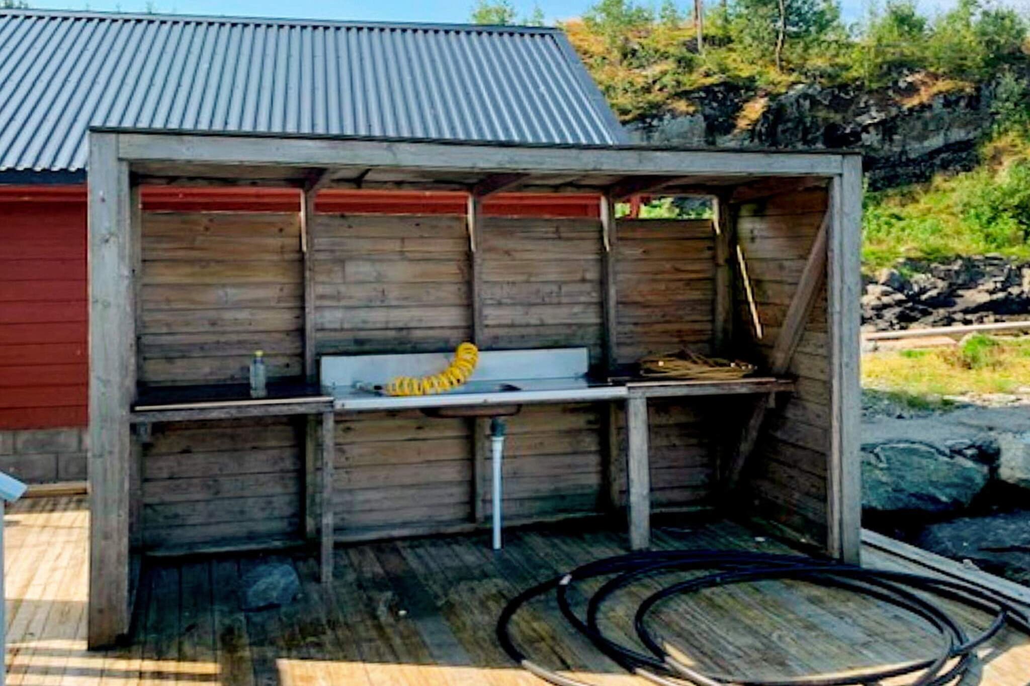 Maison de vacances pour 6 a Austrheim - Extérieur
