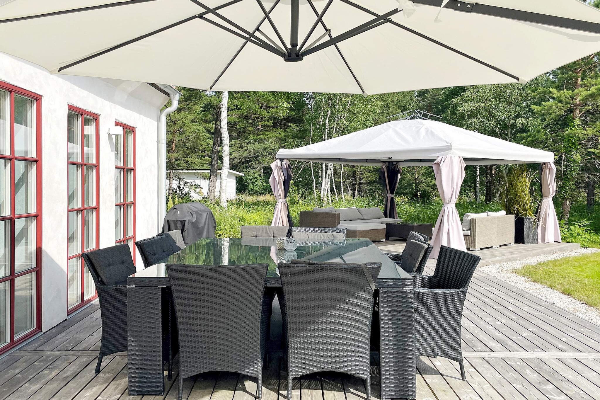 10 Personen Ferienhaus in KATTHAMMARSVIK - Im Freien