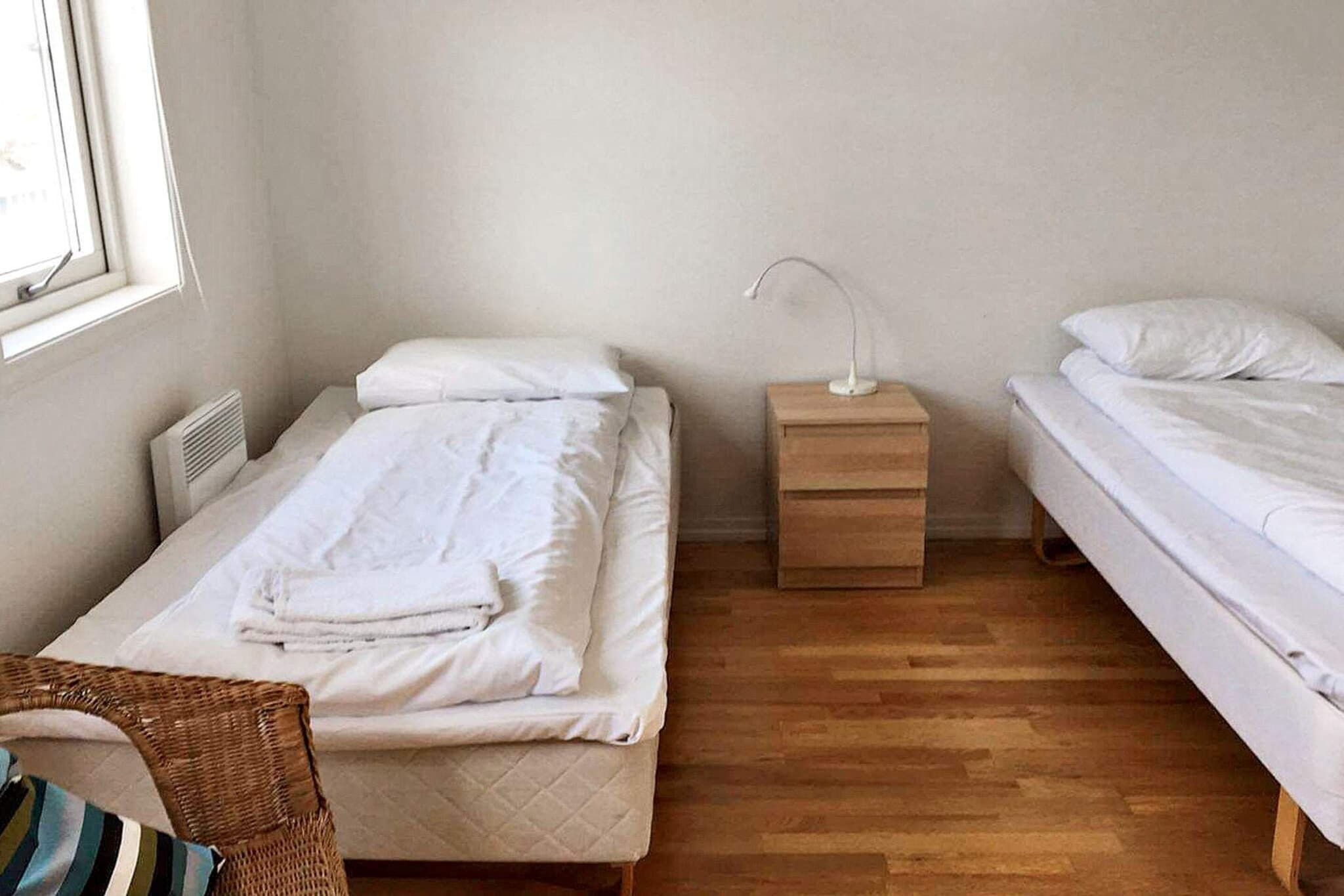 6 persoons vakantie huis in Austrheim - Binnen