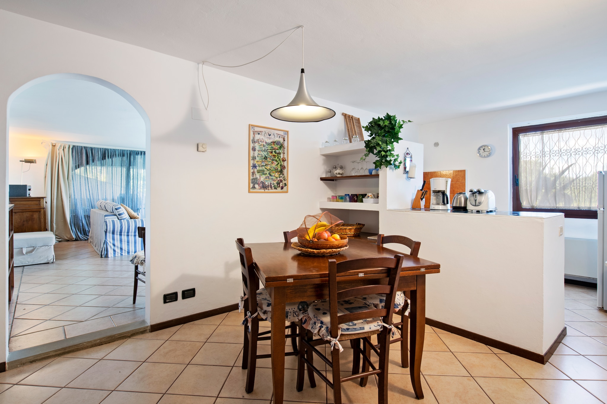 Ground floor: (Kitchen(hob, electric kettle, toaster, coffee machine, espresso machine, microwave, dishwasher, fridge, washing machine), Living/diningroom(double sofa bed, TV, dining table), bedroom(single bed, double bed), bathroom(shower, washbasin, toilet, bidet))\n\ngarden(shared with the owner ), garden(private), garden furniture, swimming pool(shared with the owner , 10 x  5 m., opened from May upto and including Sep)