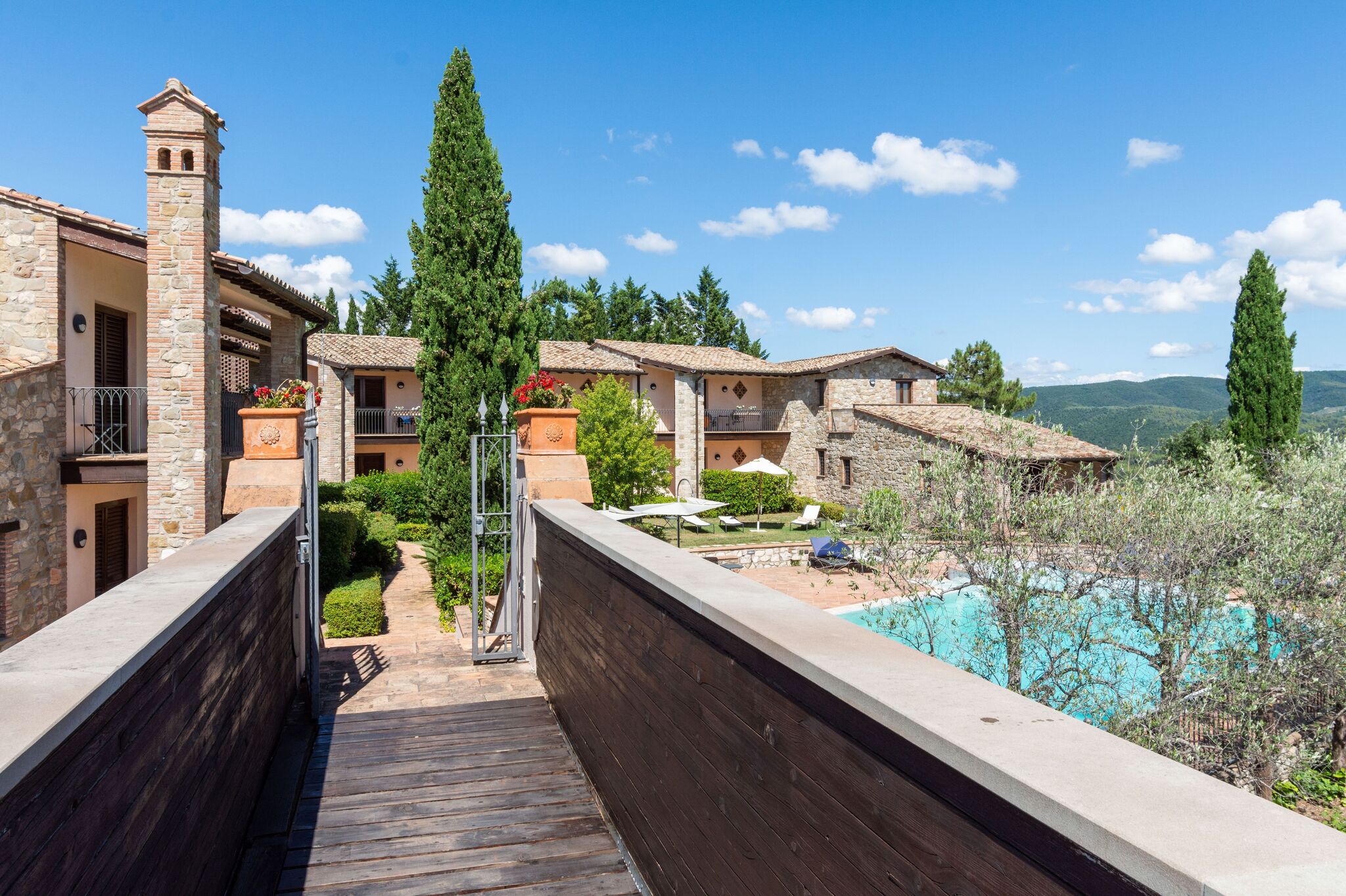 Heerlijk vakantiehuis in Collazzone met een zwembad