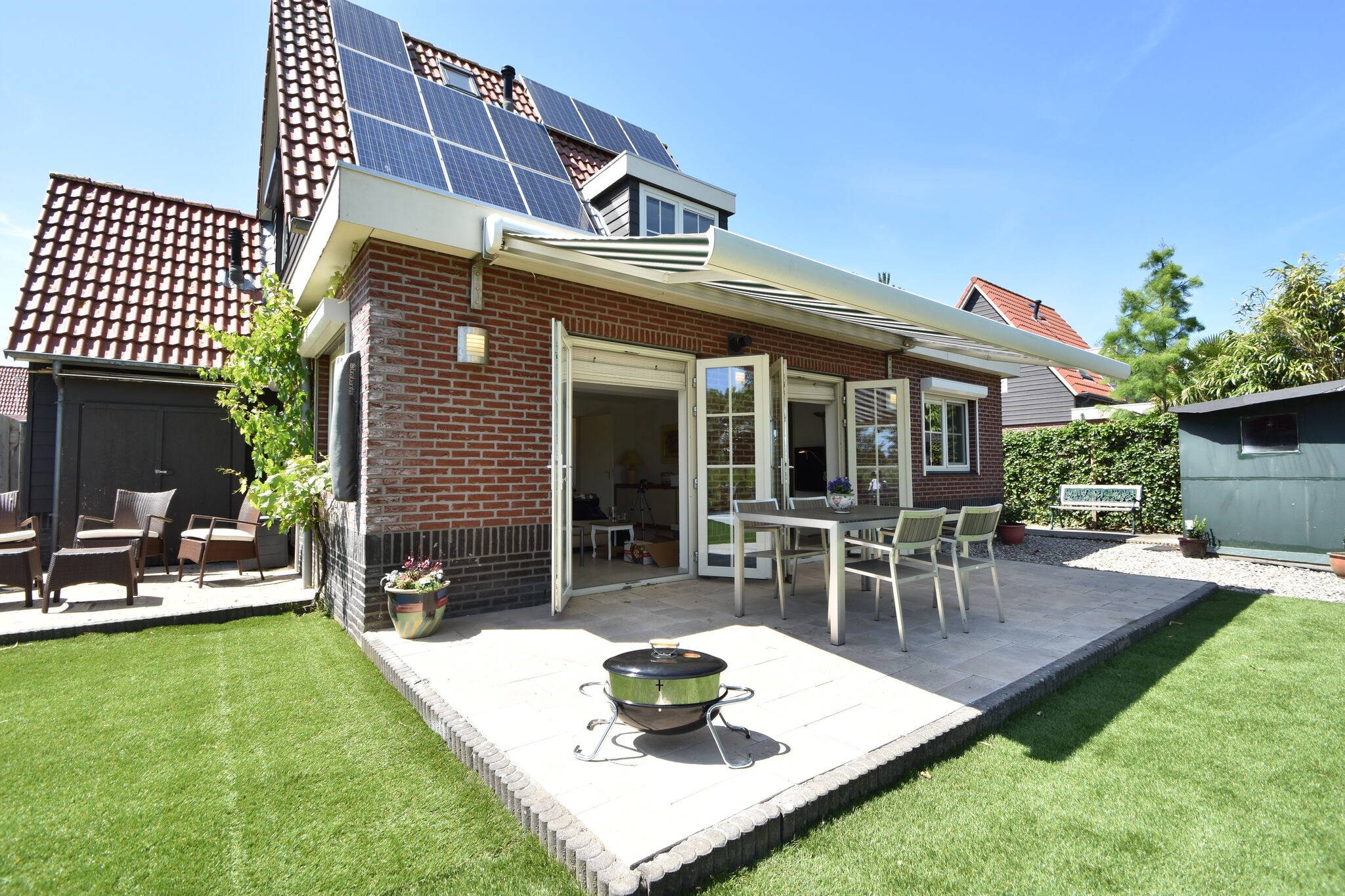 Une maison de vacances charmante avec jardin à Oude