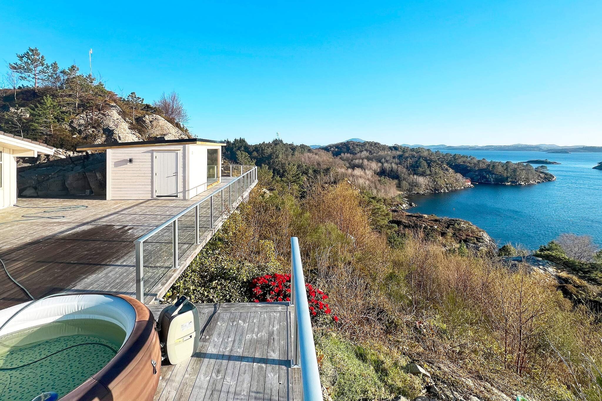 12 Personen Ferienhaus in Fitjar - Wasserblick