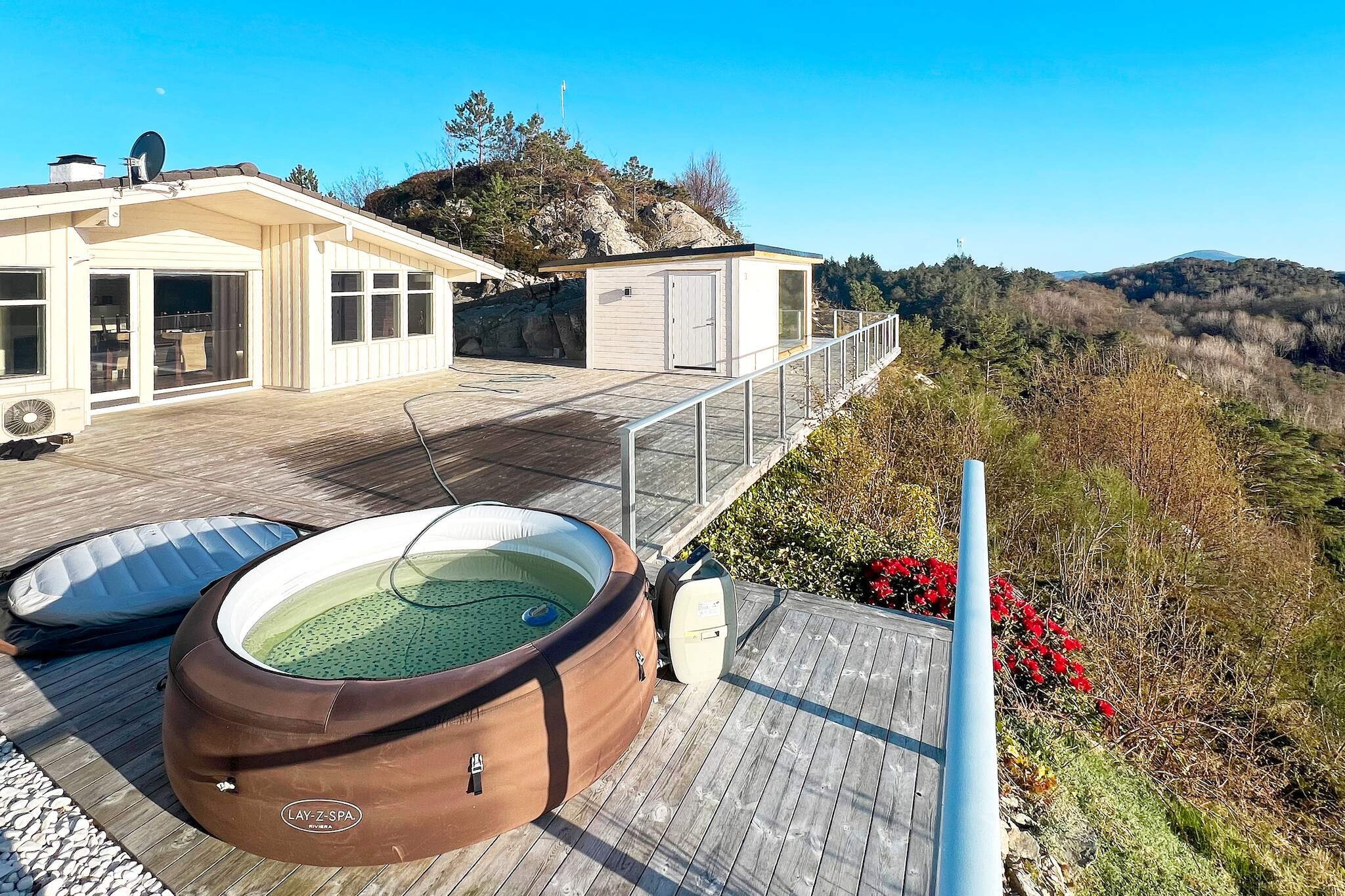 12 Personen Ferienhaus in Fitjar - Wellnessbereich