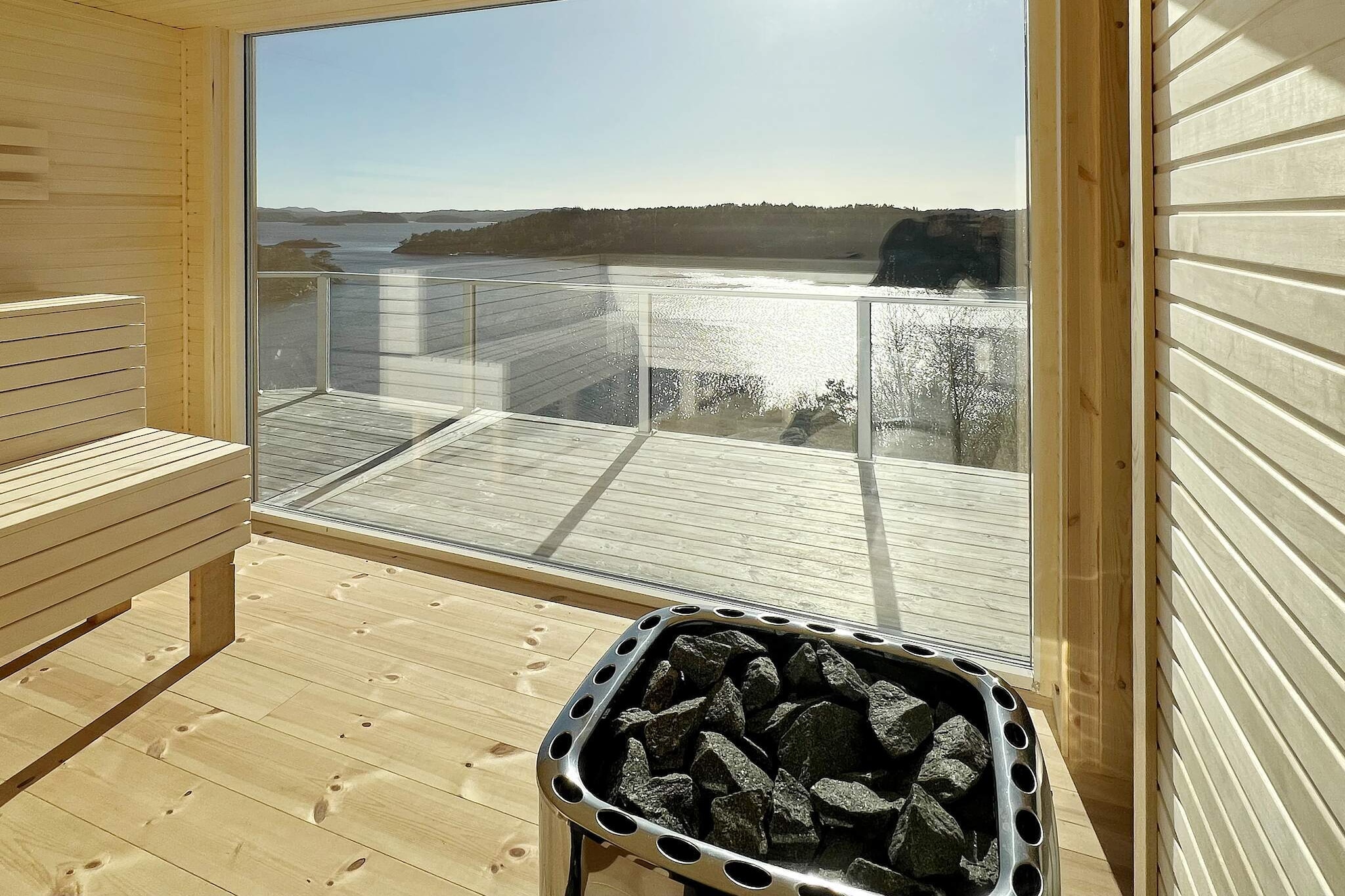 12 Personen Ferienhaus in Fitjar - Sauna
