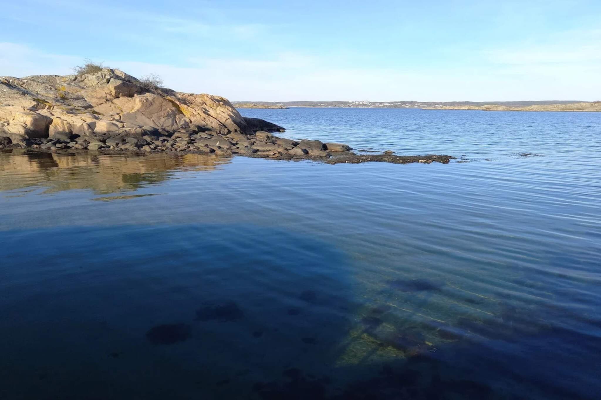 Magical Seaside Retreat on Tjorn-By Traum-Water view