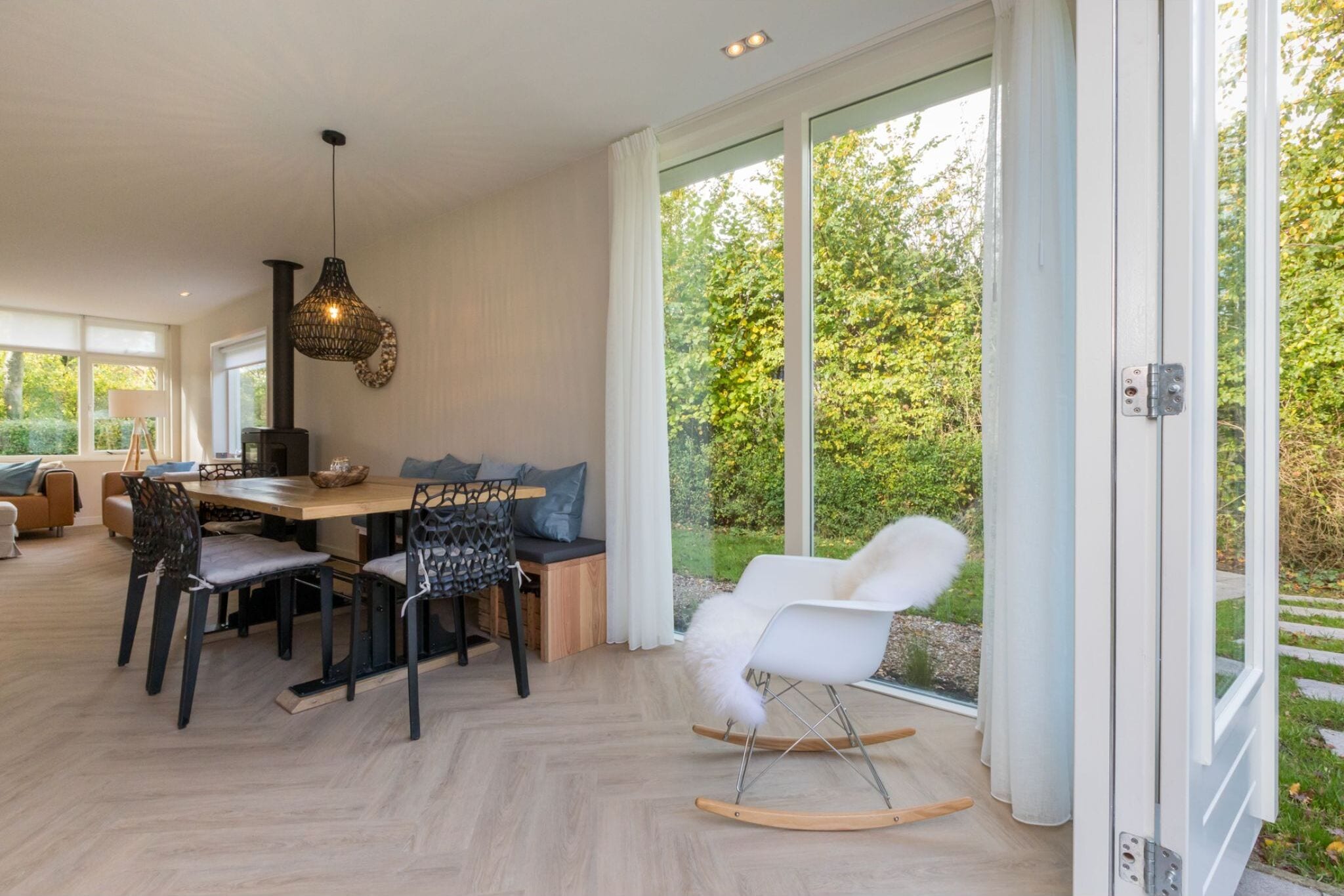 Belle maison de vacances avec sauna dans un quartier boisé à Oostkapelle