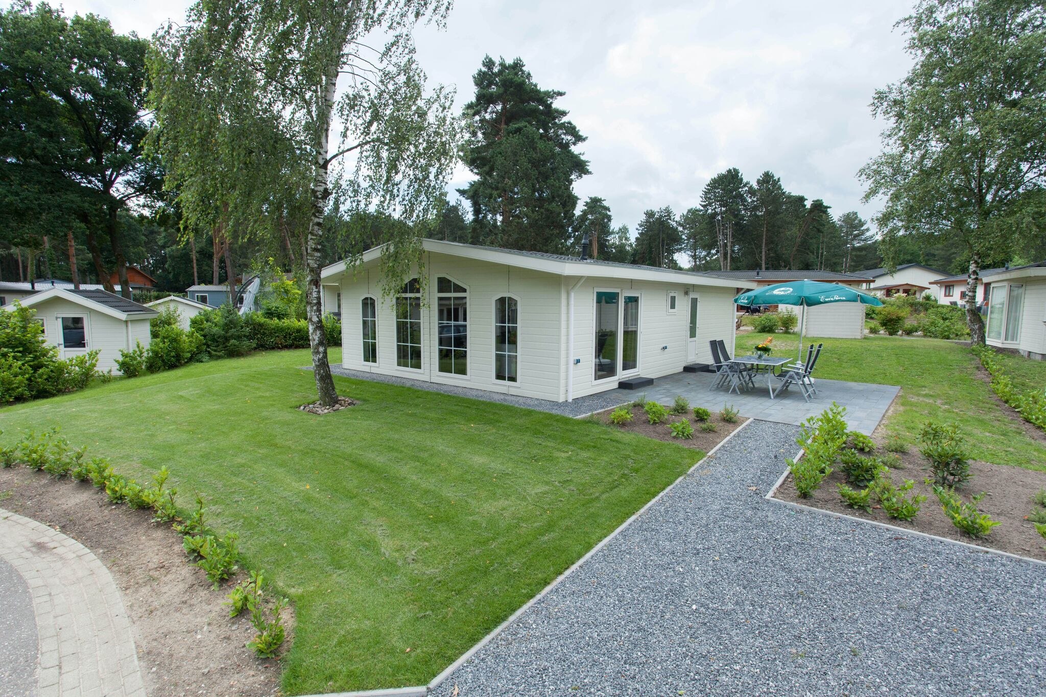 Spacious chalet with dishwasher, 15km from Alkmaar