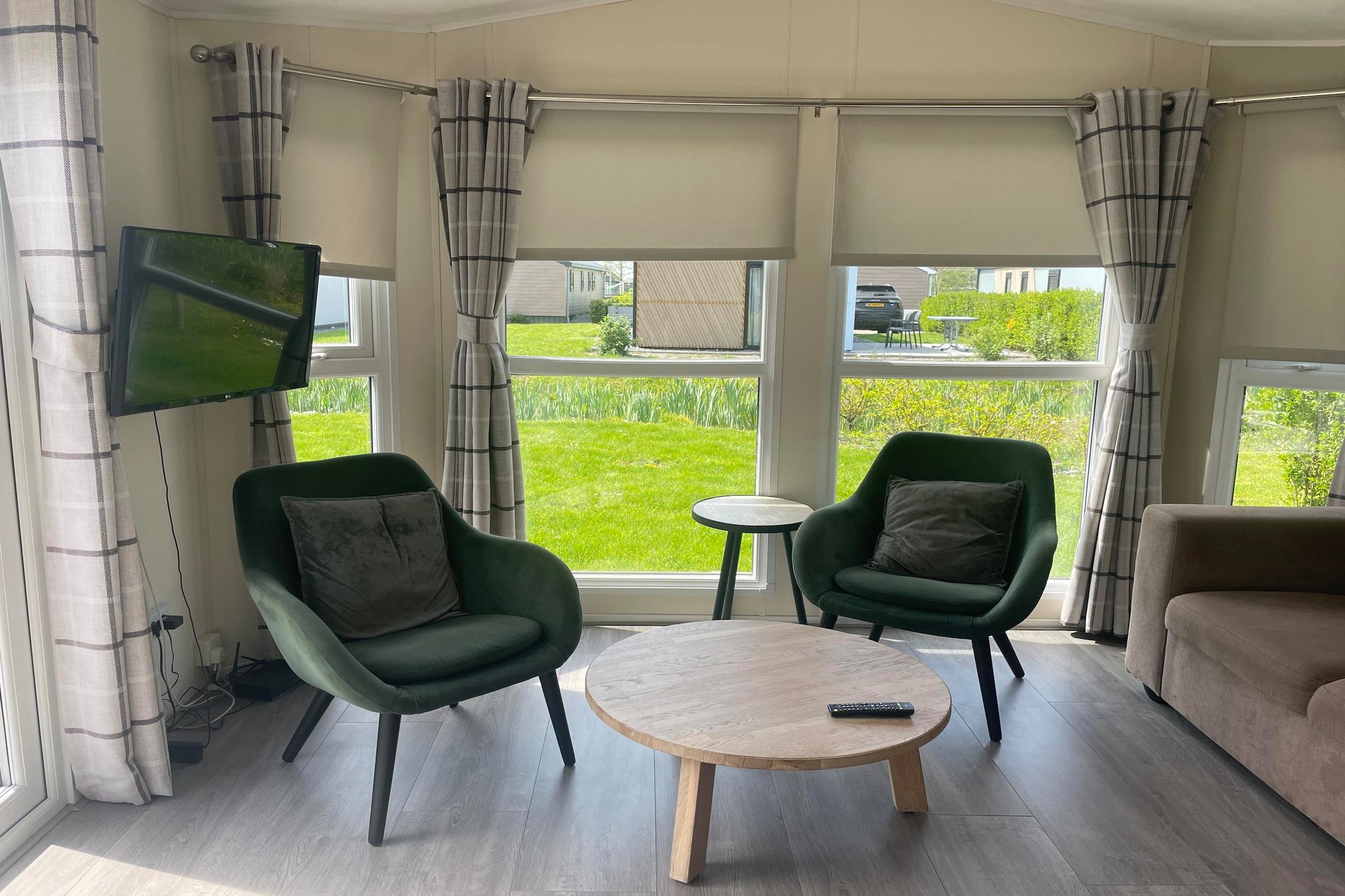 Getaway with Garden & Parking