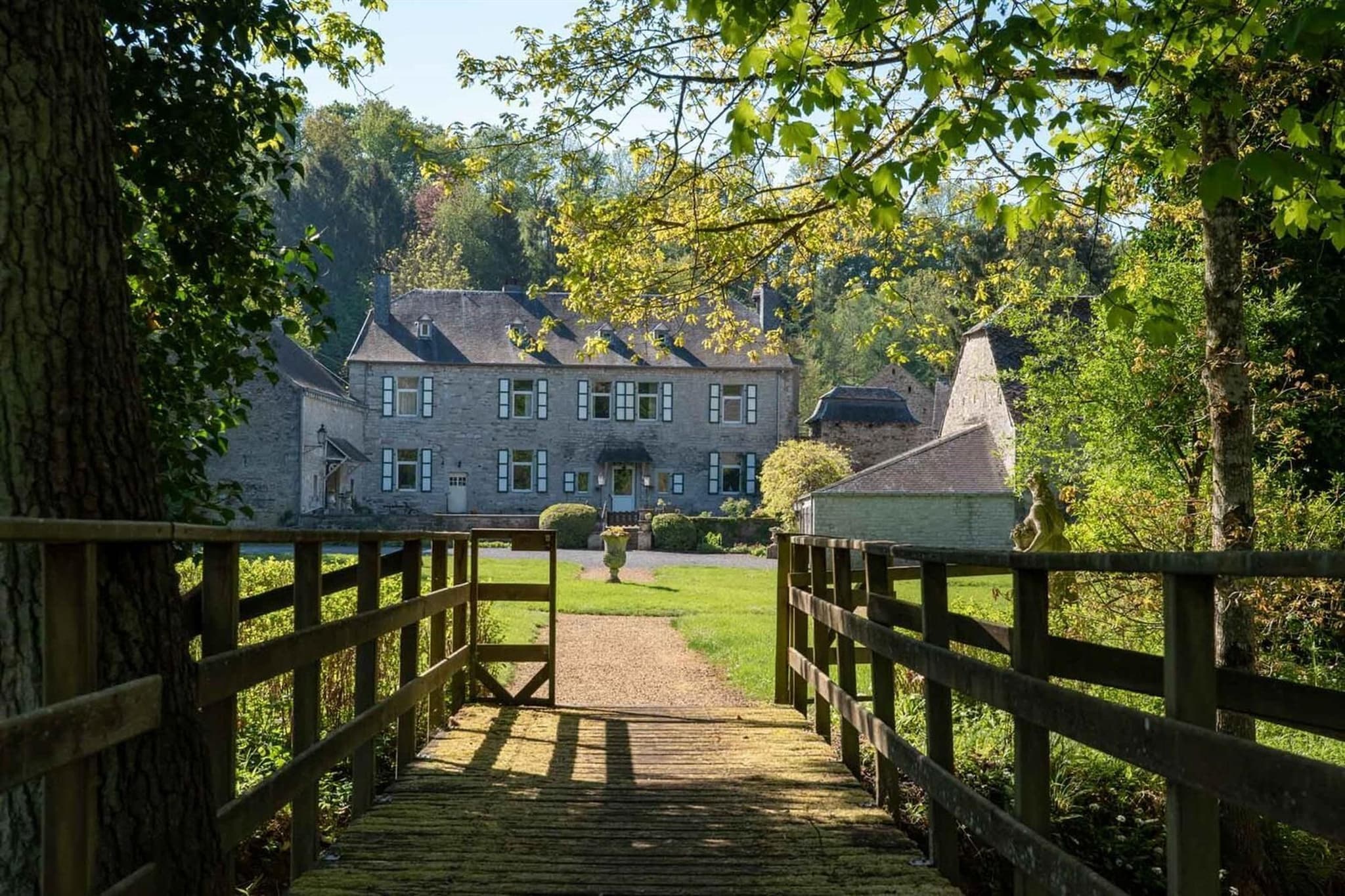 Château de Férot-Buitenkant zomer