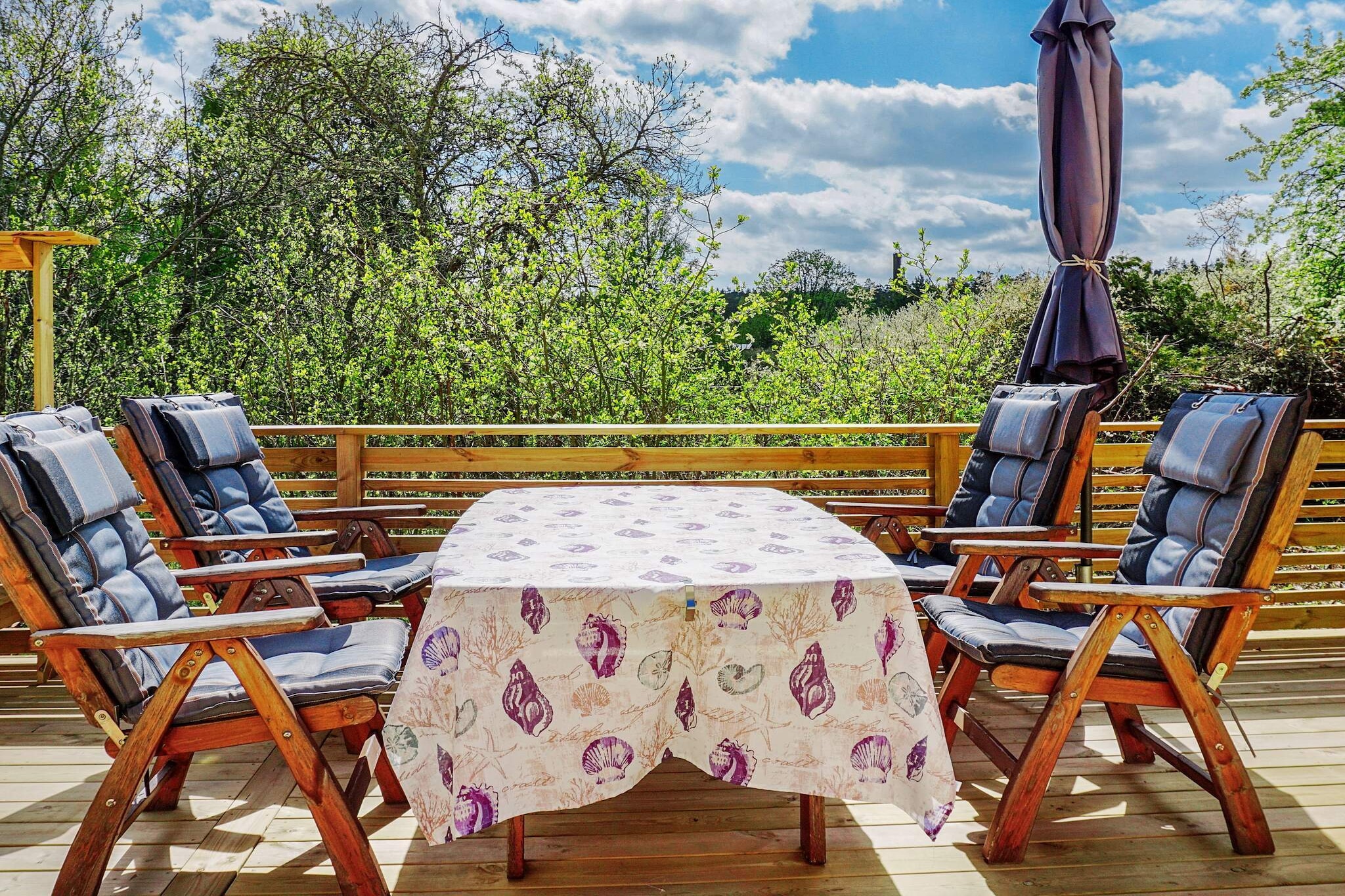 Serene Seaside Retreat in Adelso-By Traum