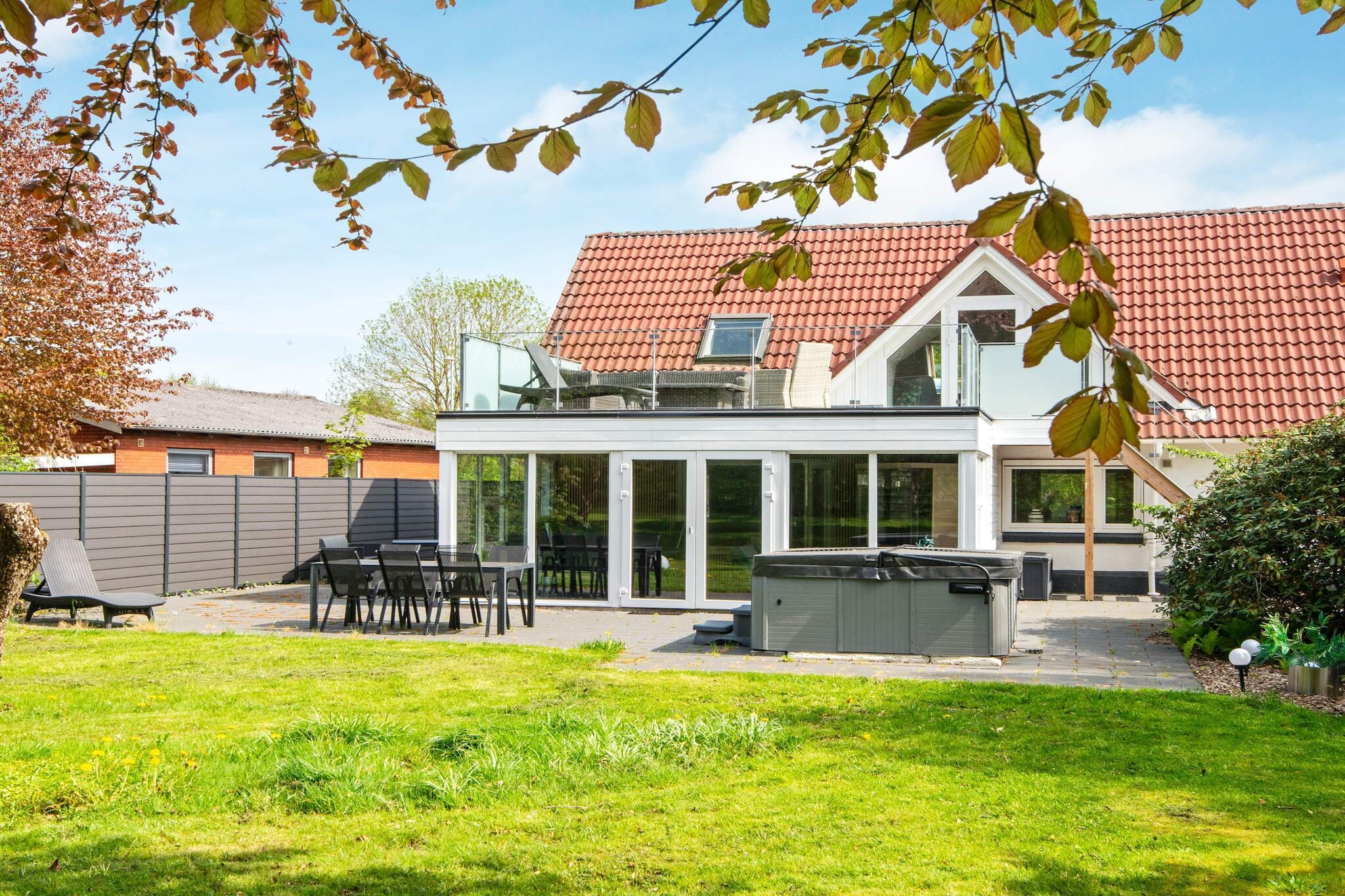 8 Personen Ferienhaus in Henne