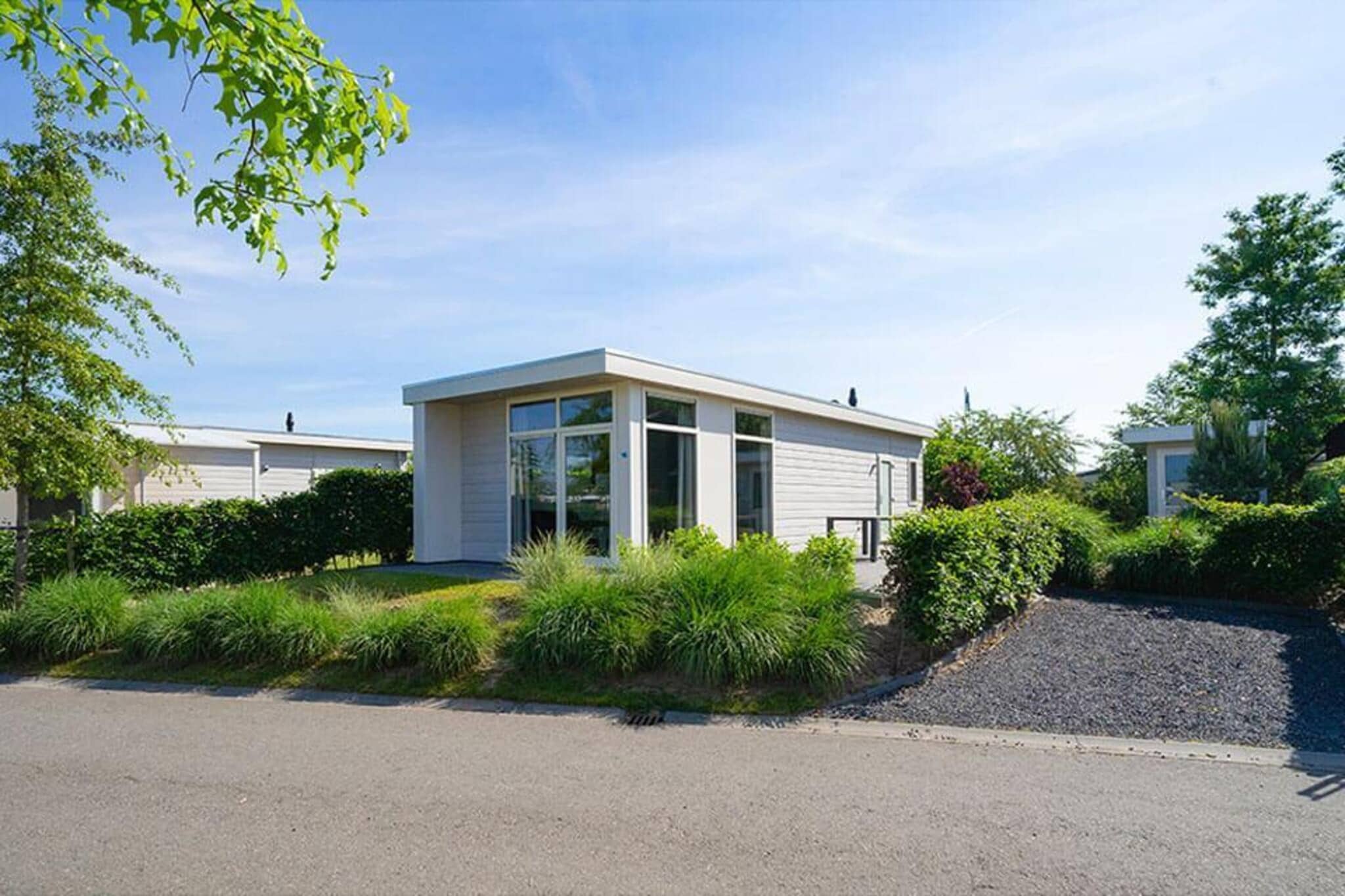 Pavilion 4 - Buitenkant zomer