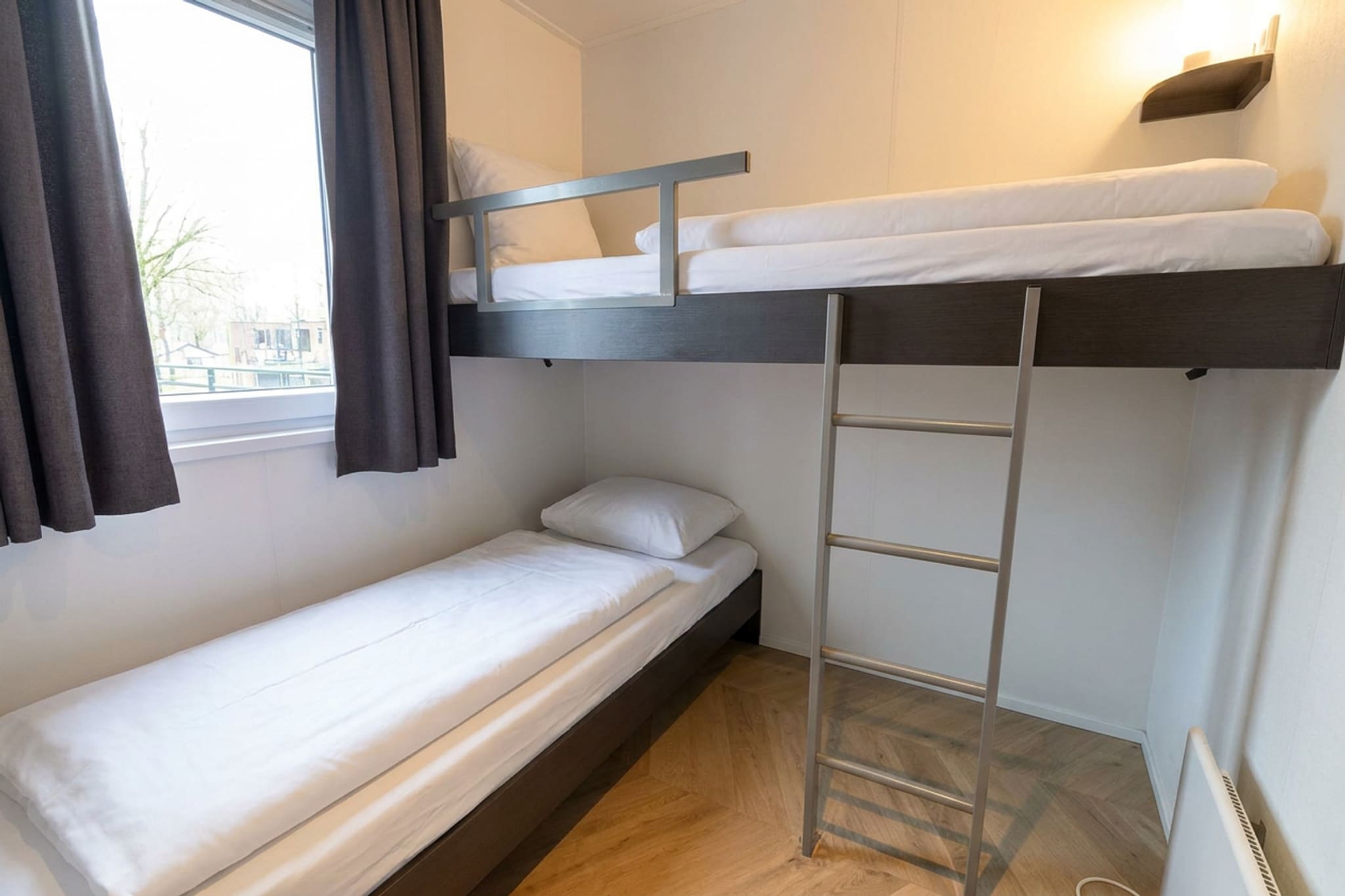 Pavilion l'etage 6 - Schlafzimmer