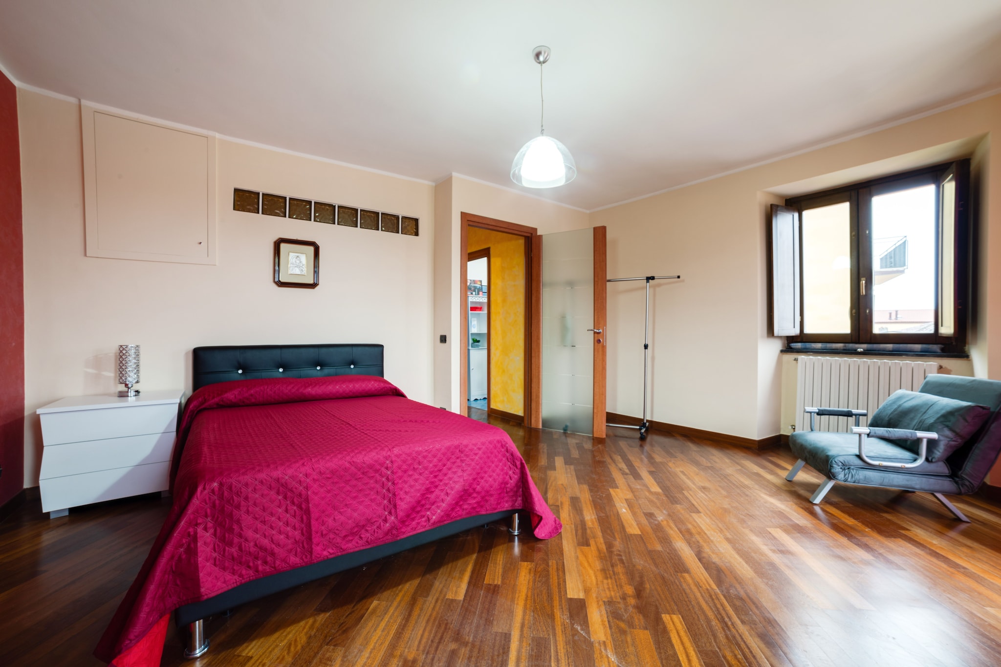 Bed Room