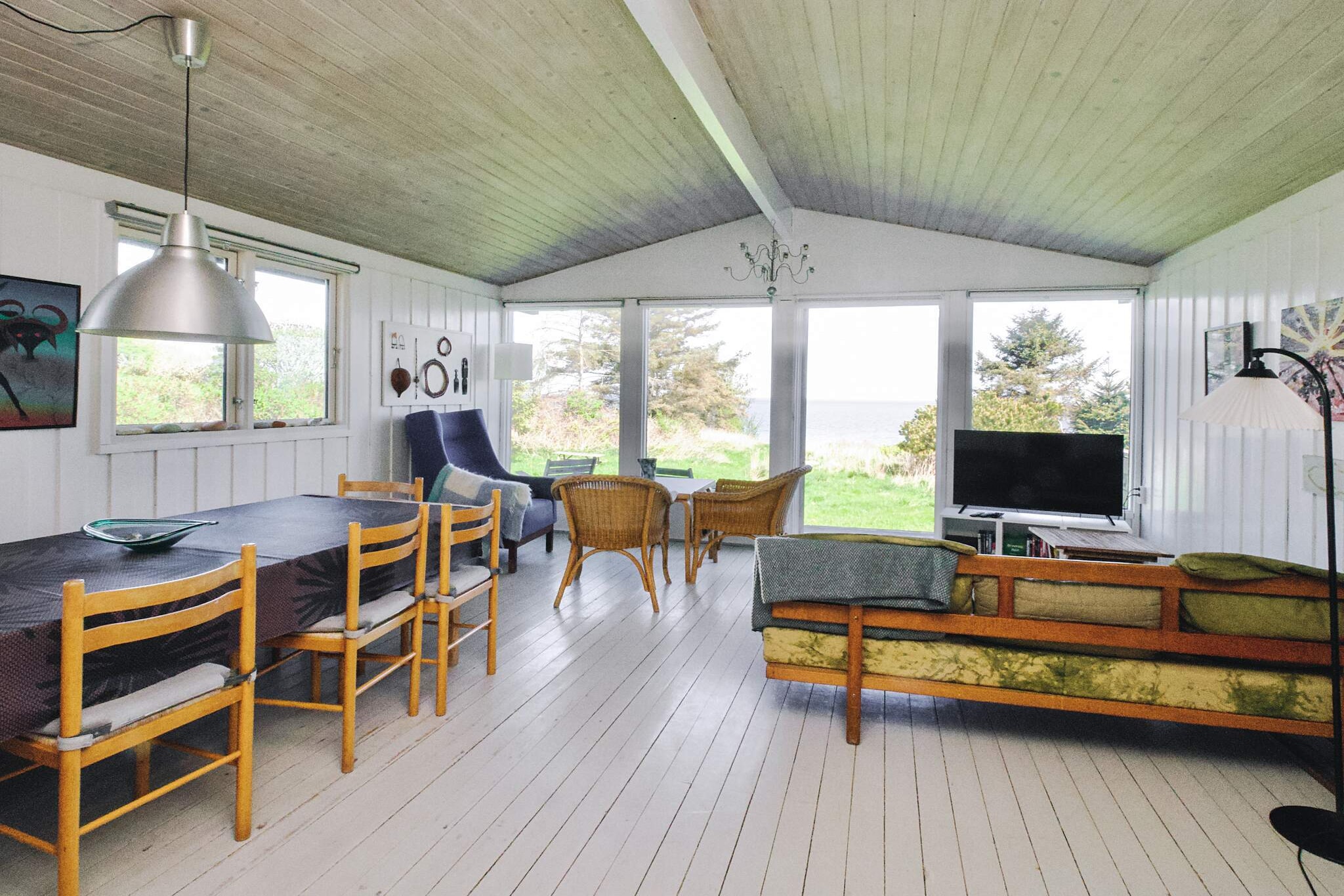 Seaside Serenity at Lumsas Retreat-By Traum - Indoor