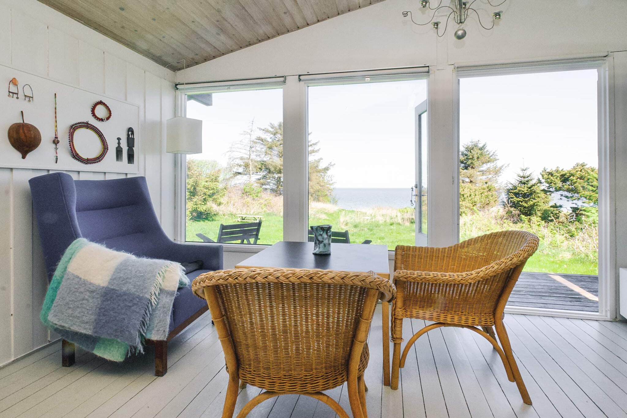 Seaside Serenity at Lumsas Retreat-By Traum - Indoor