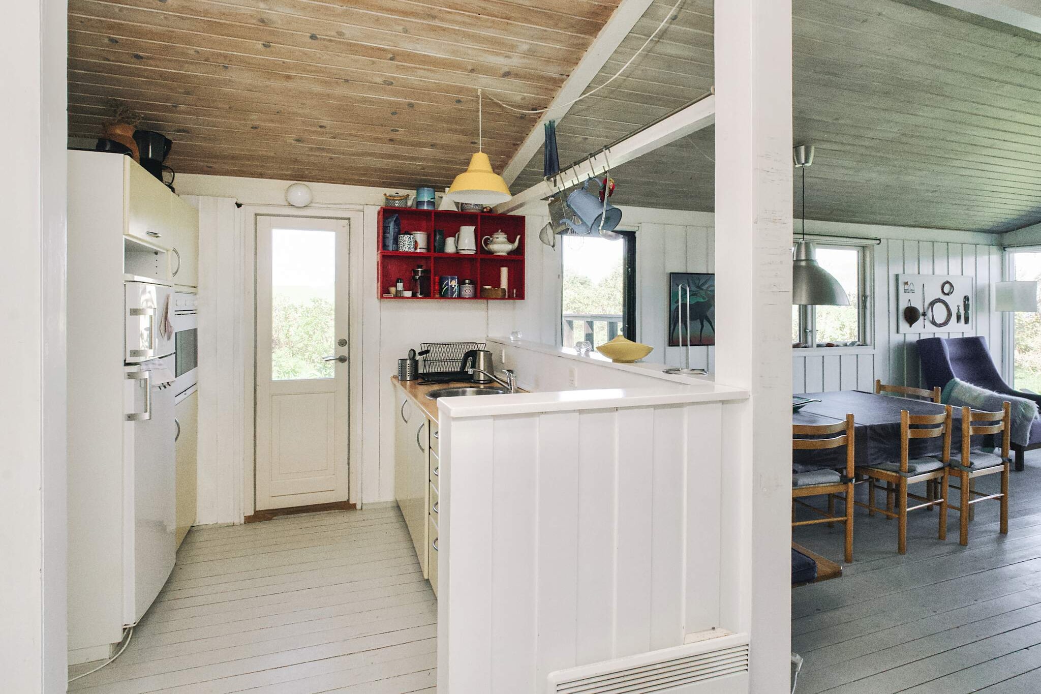 Seaside Serenity at Lumsas Retreat-By Traum - Indoor