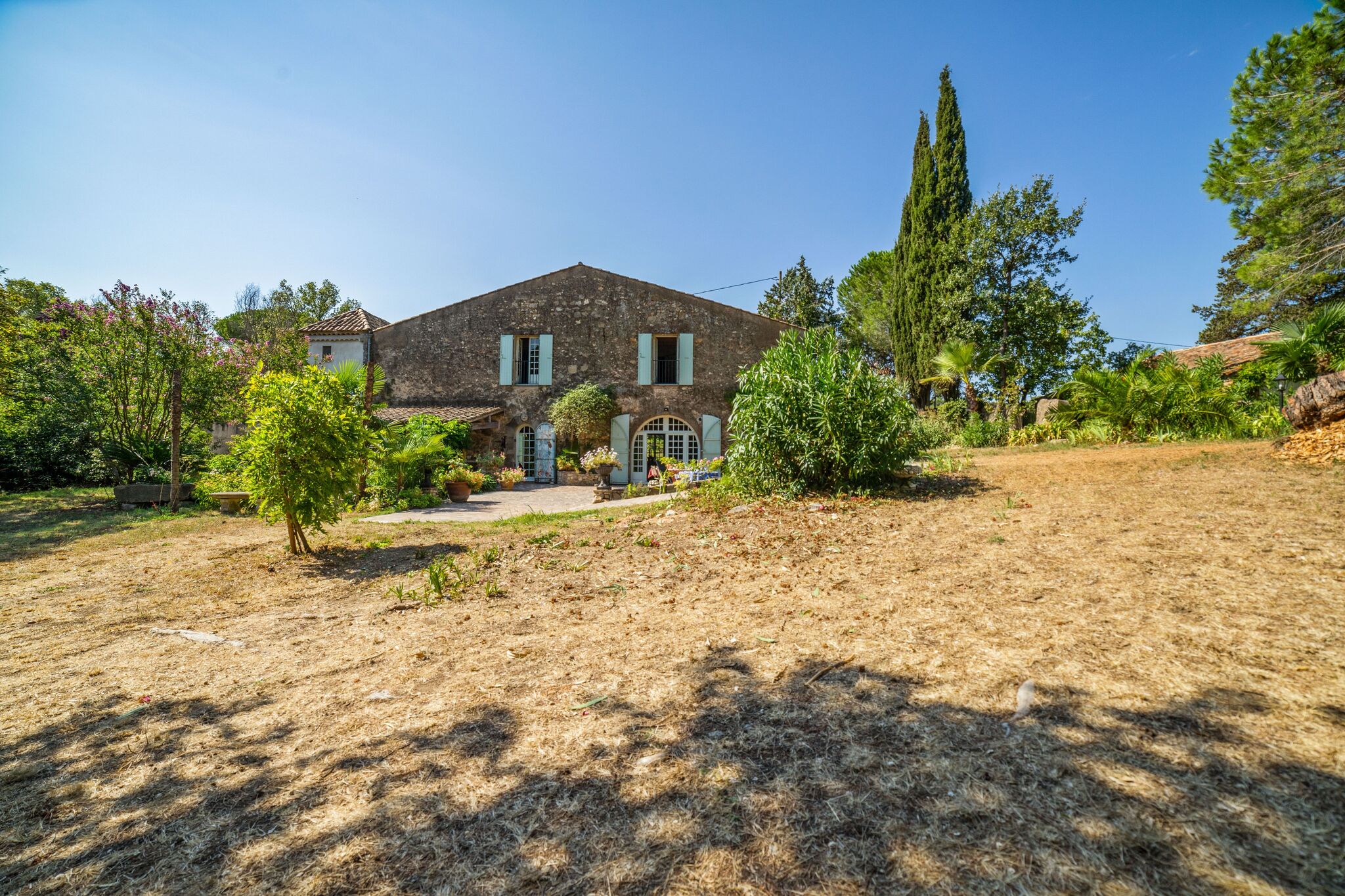 Maison de vacances avec piscine privée près du centre de Roquebrune