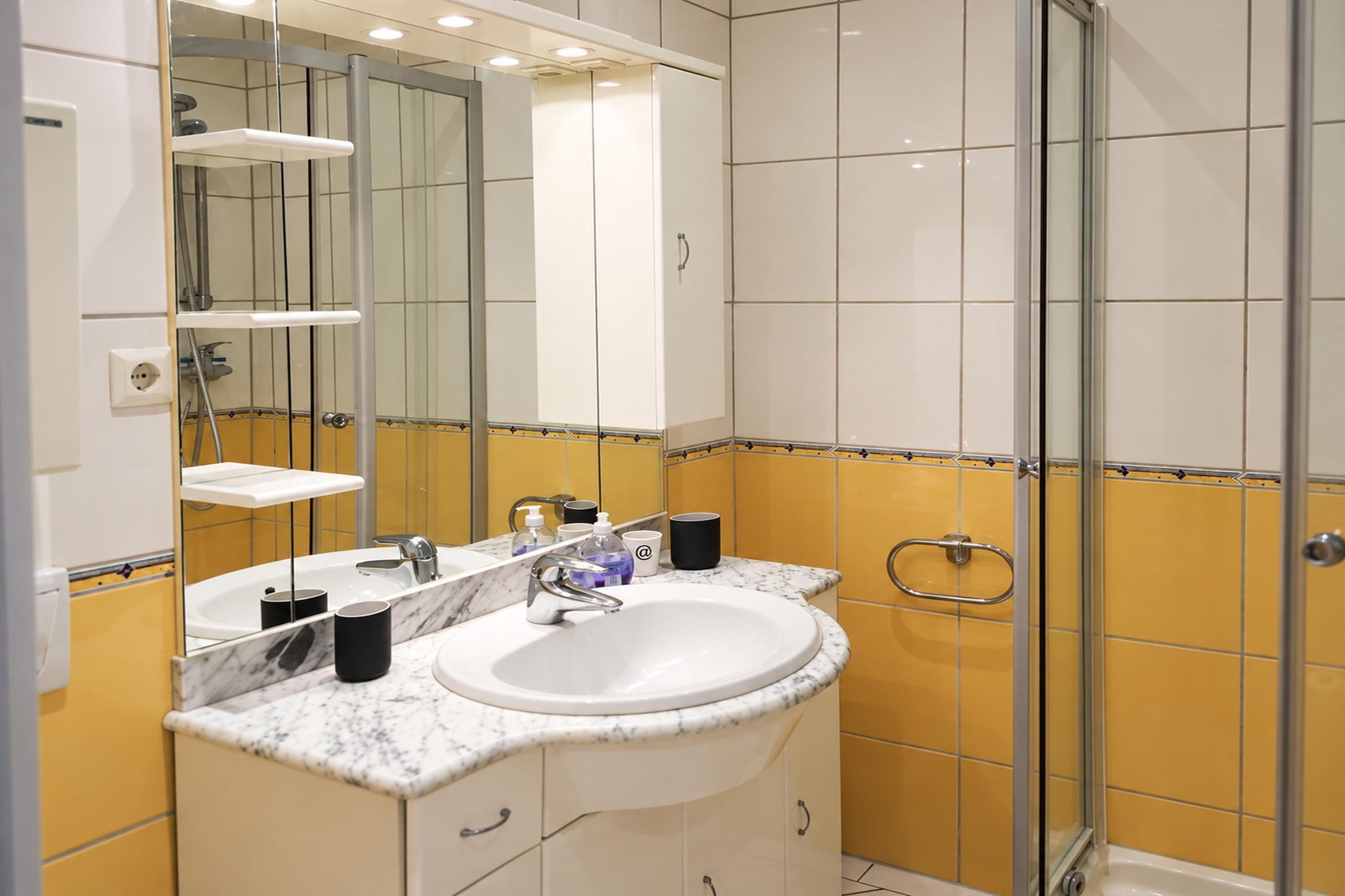 Appartement "Liebevoll" - Badkamer