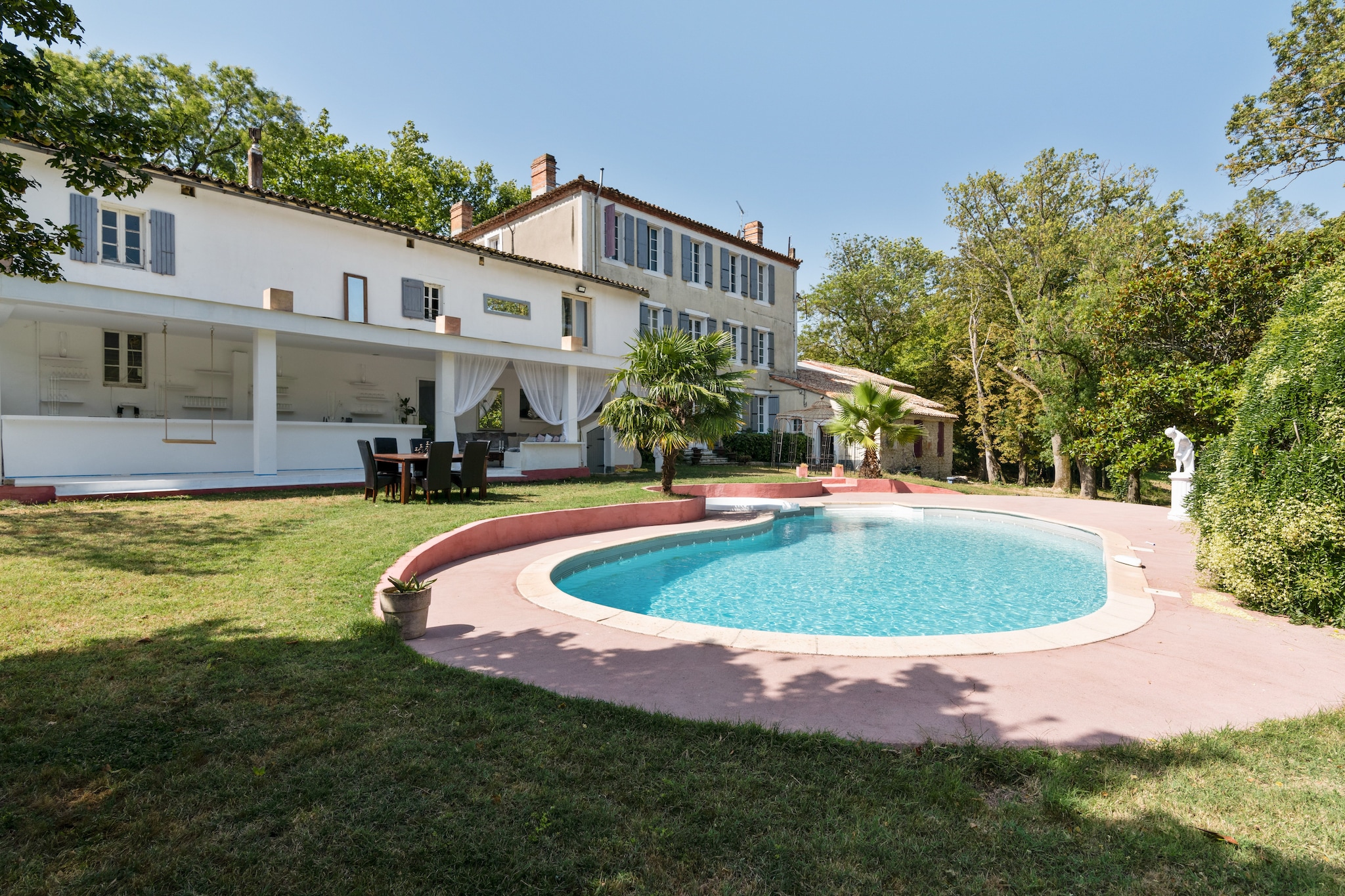 This castle situated in La Bastide D'anjou is surrounded by a large area of lush greenery where kids can enjoy playing and running. There are 11 bedrooms for 22 people where you can stay comfortably. Ideal for a large group of friends and family travelling together, the castle has a large swimming pool for taking a quick refreshing dip. Gorge on the tasty meals from the restaurants 5 minutes drives away. For buying essentials for the stay, you can head to the supermarket a few minutes drive away. Prepare tasty meals in the well-equipped kitchen and relish it in the living room/dining room featuring a dining table and fireplace. In the fitness room, you can enjoy doing exercises. In the private terrace, plan a barbecue meal and enjoy it. You can also relax in the sauna for a soothing mind and soul. Carcassonne Airport is 49 km away.