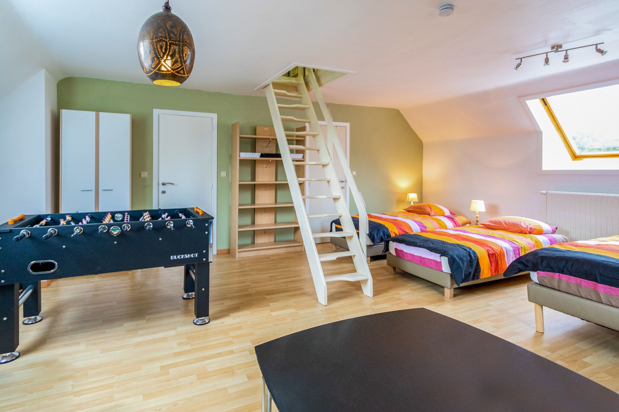 Vakantiehuis Oostende max. 10 personen 1 huisdier 4 slaapkamers #31