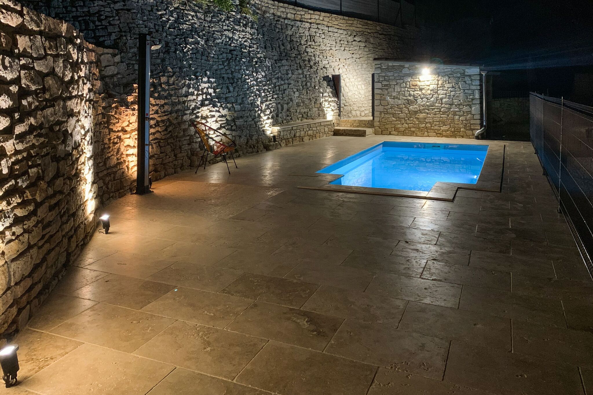 Steinhaus mit privatem Pool im Süden der Ardèche