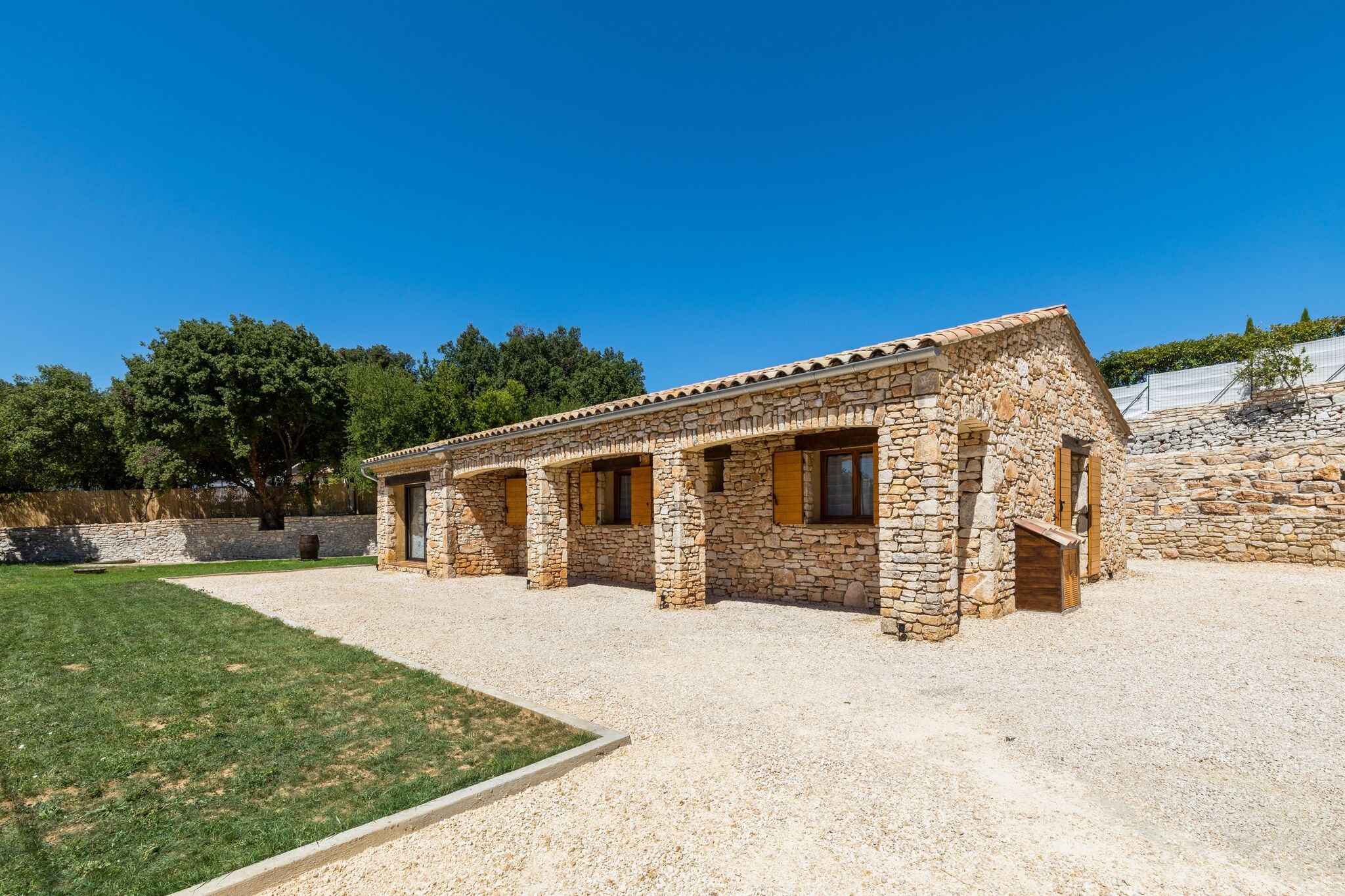 Stone holiday home with private pool in southern Ardèche