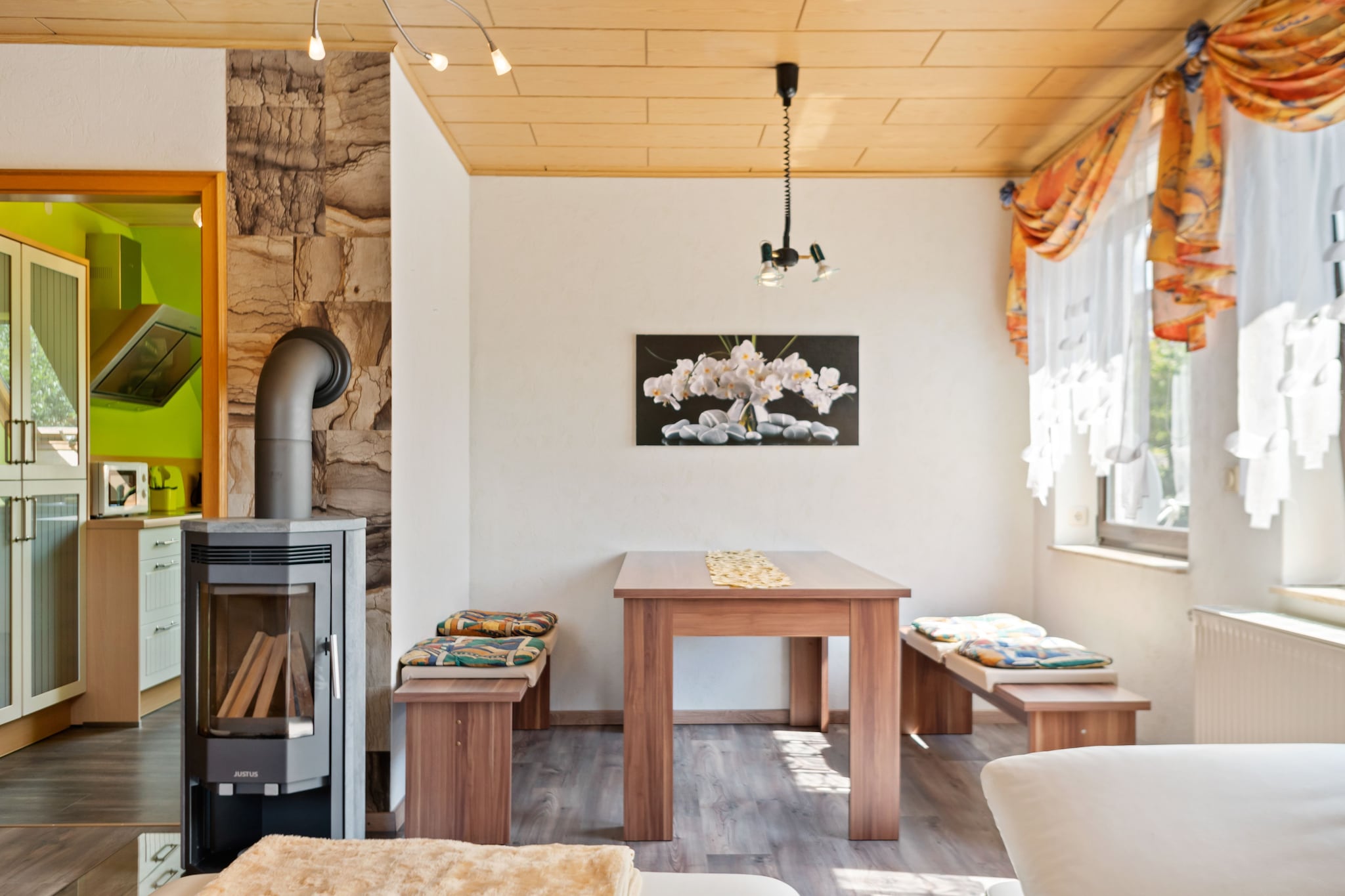 Charmante Dachgeschoss Ferienwohnung im Erzgebirge