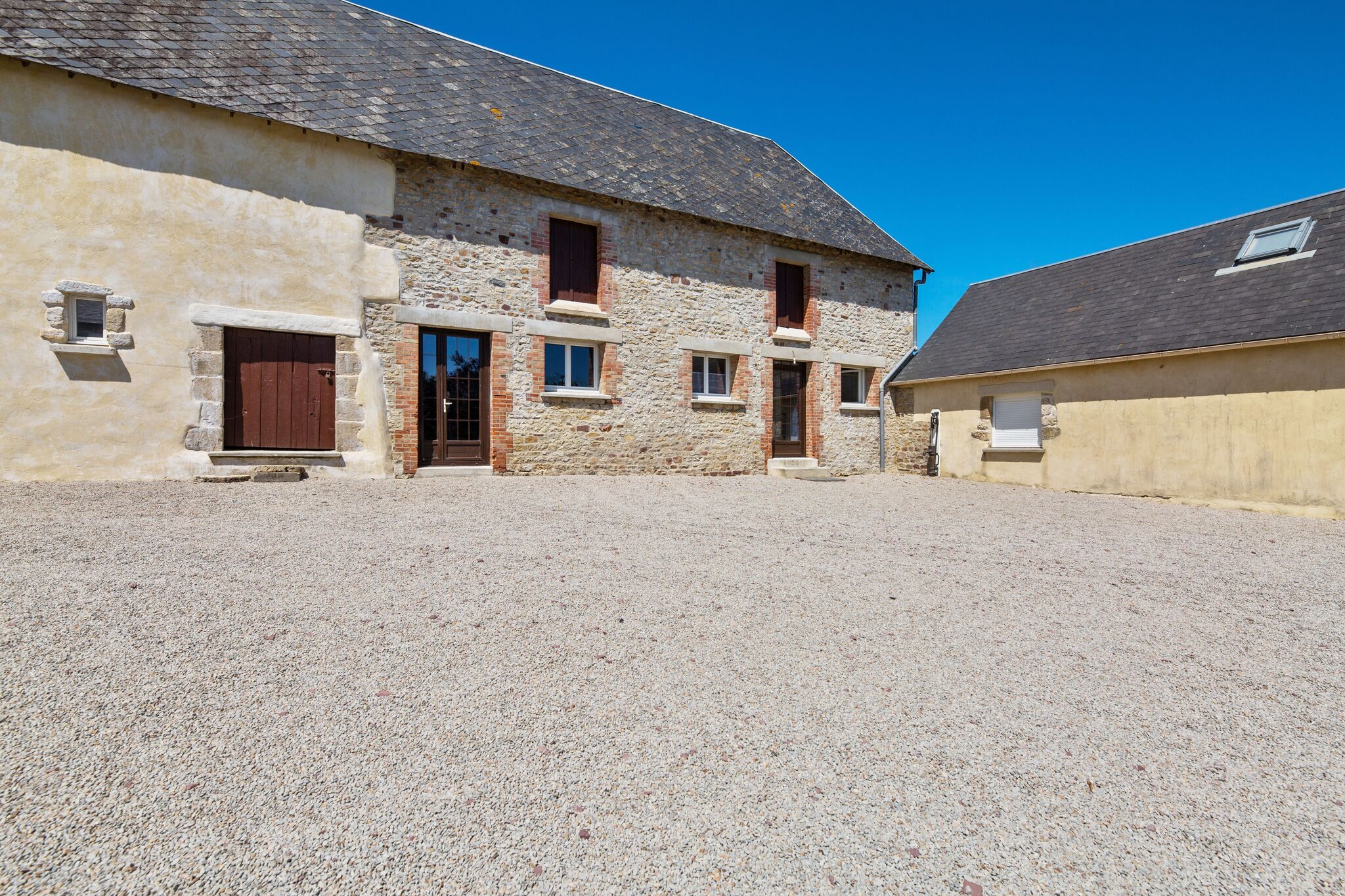 Serene Farmhouse in Sainteny with Boules Court