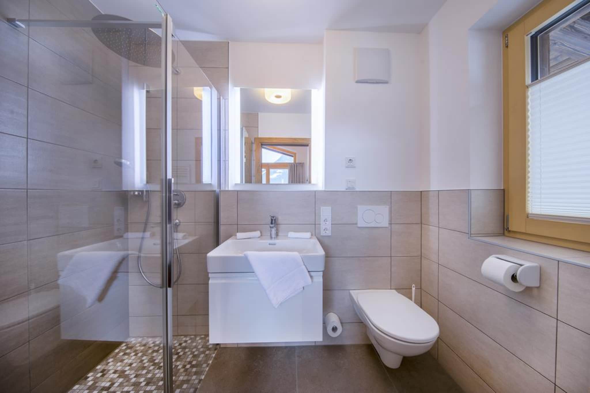 Nationalpark Chalet Gamsmutter-Bathroom
