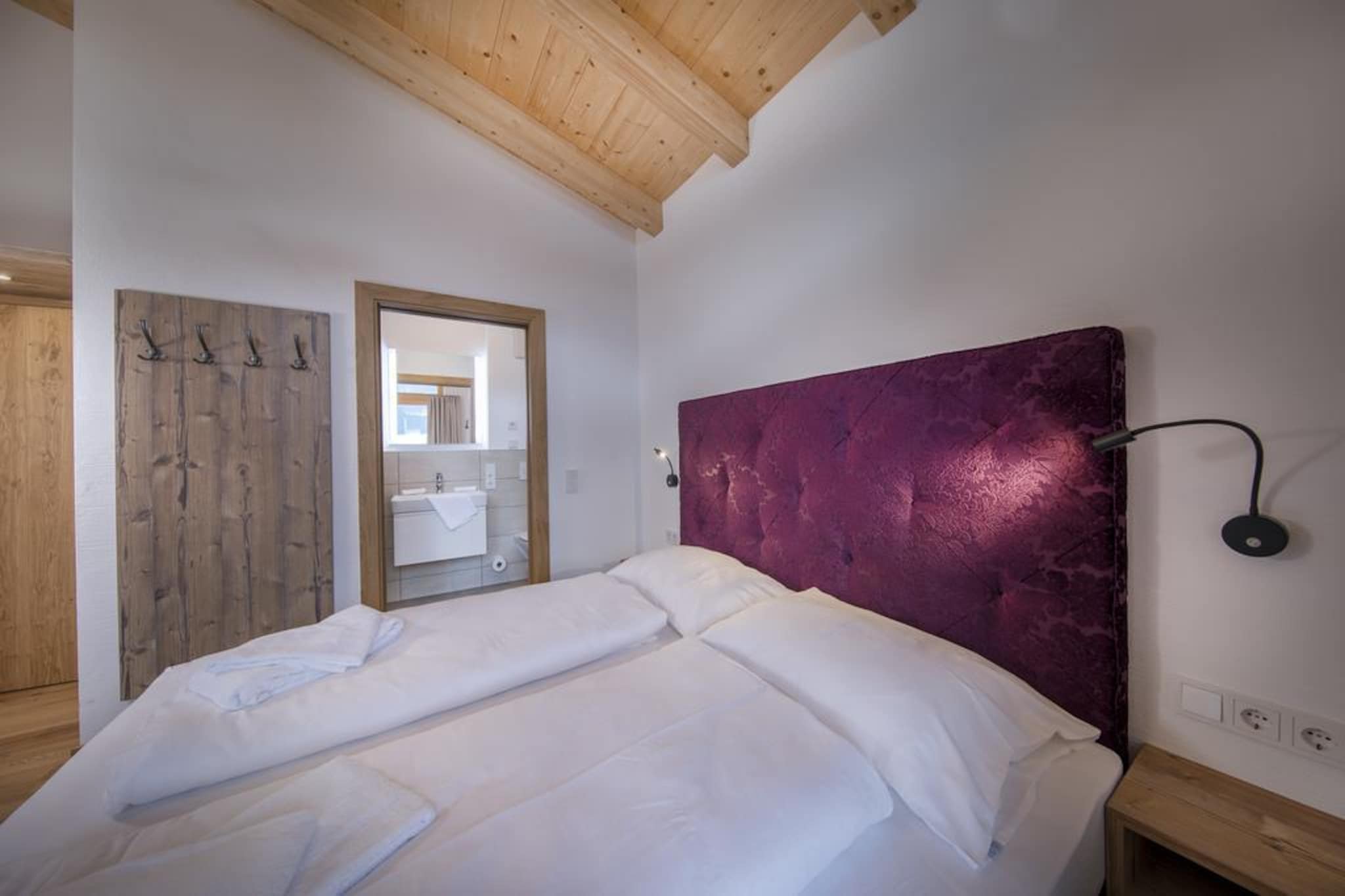 Nationalpark Chalet Gamsmutter-Bedroom