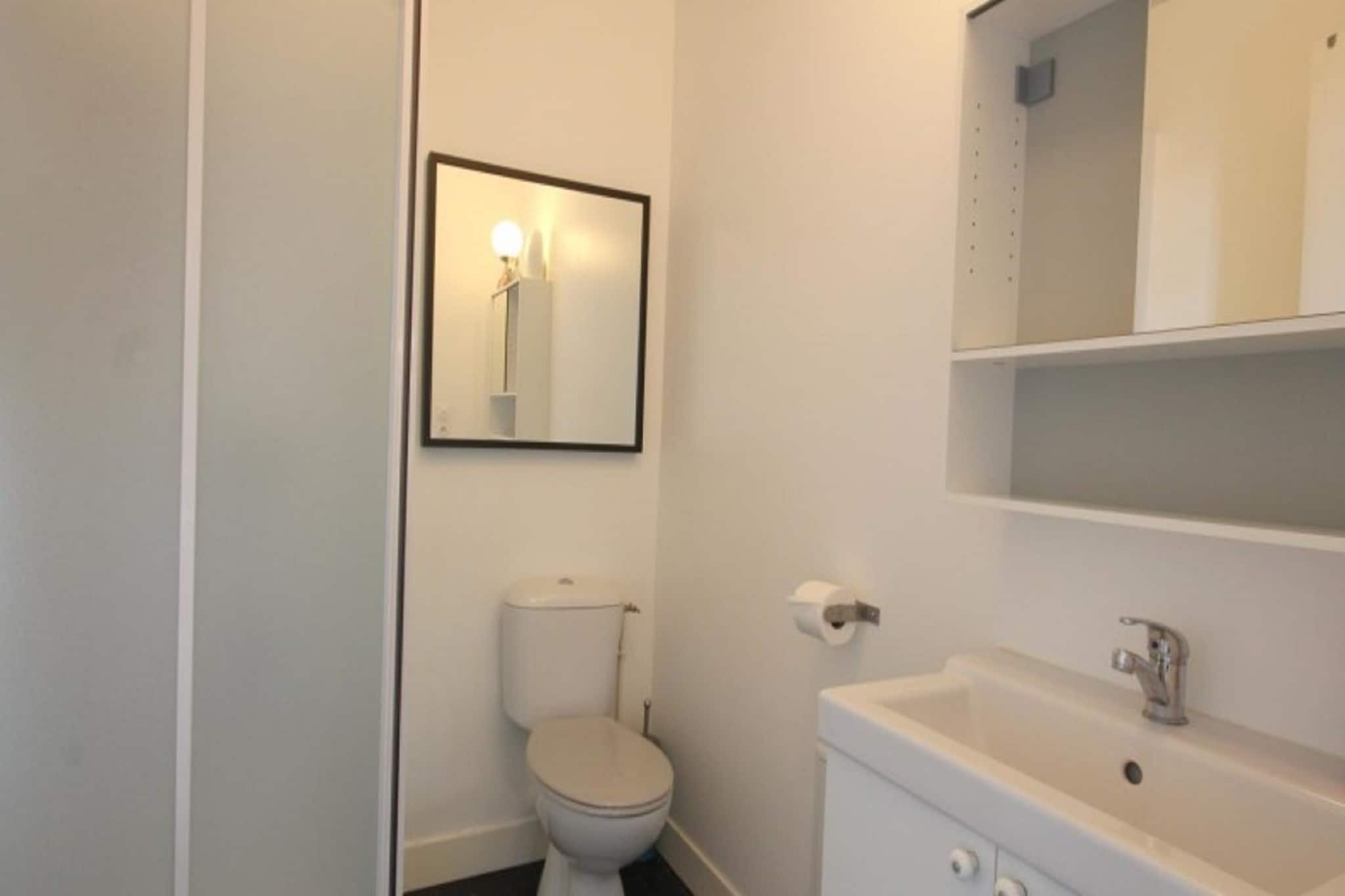 Le Petit Marais-Bathroom