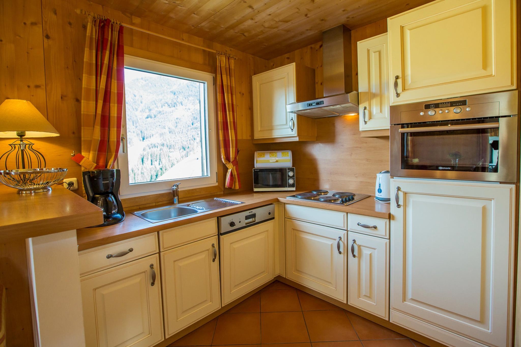 Alpendorf Dachstein West 6-Keuken
