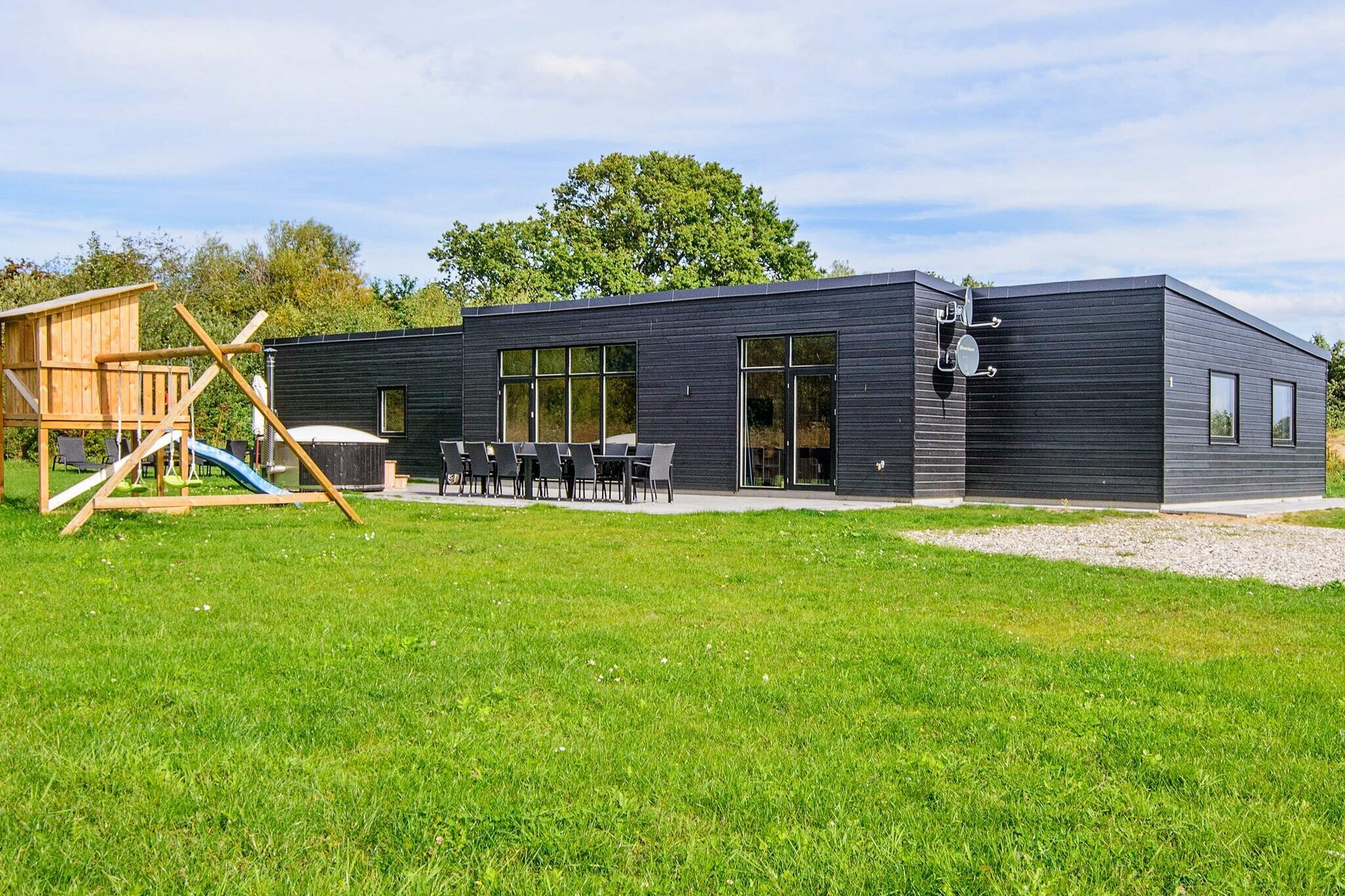 16 person holiday home in Glesborg