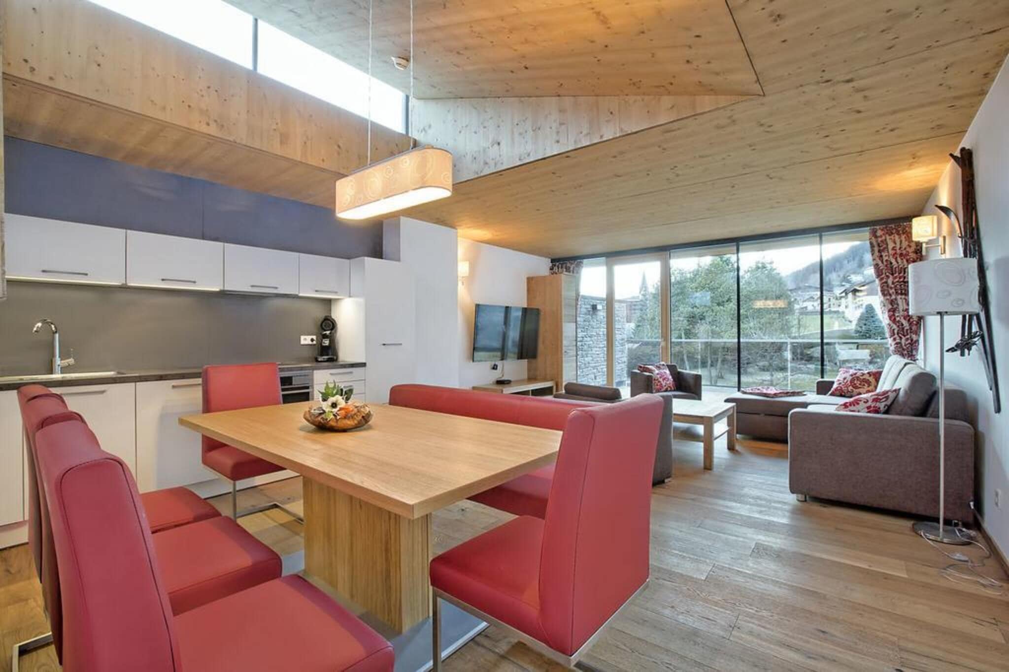 Wildkogel Appartement C - Eetkamer